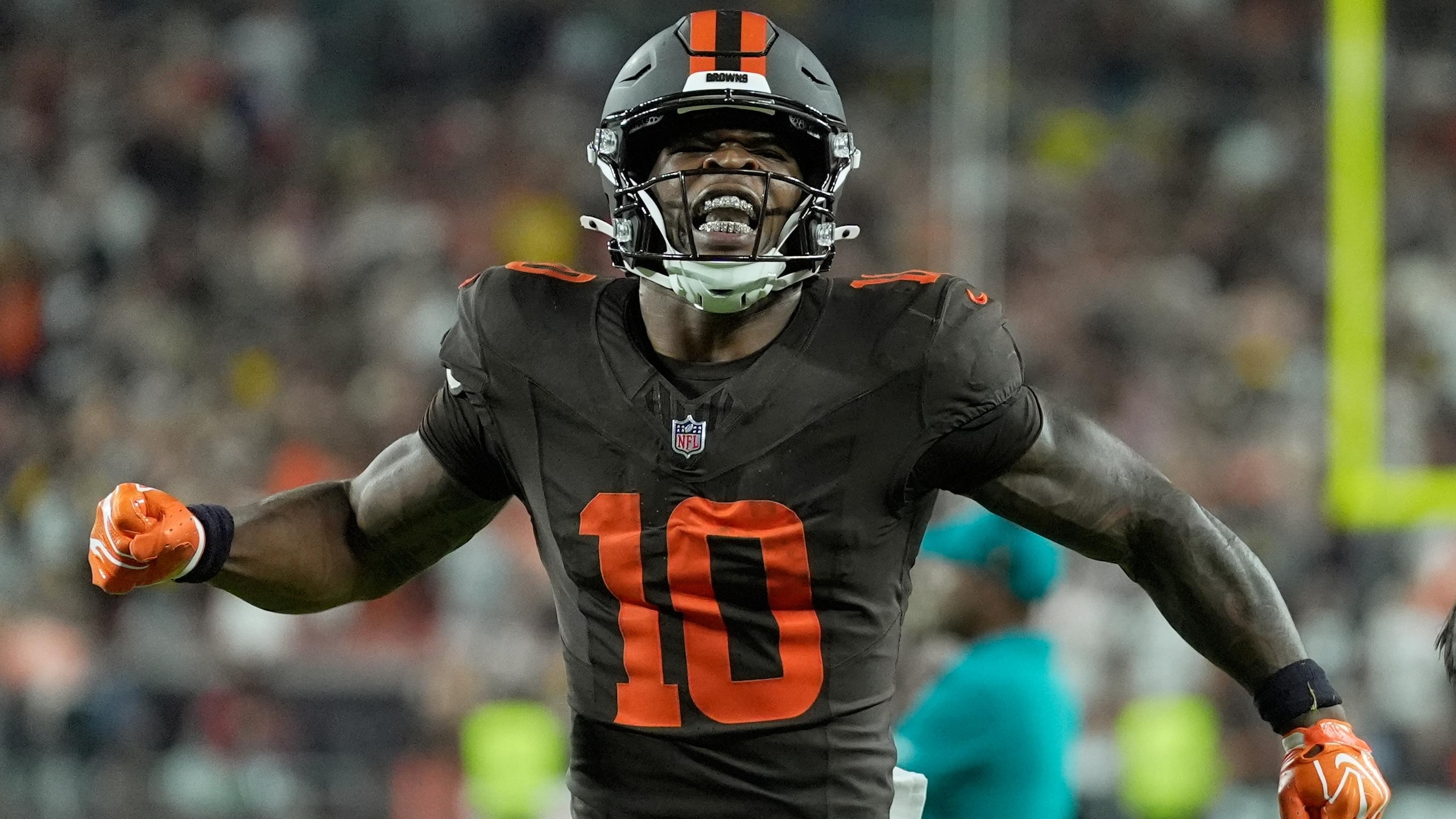APTOPIX Steelers Browns Football