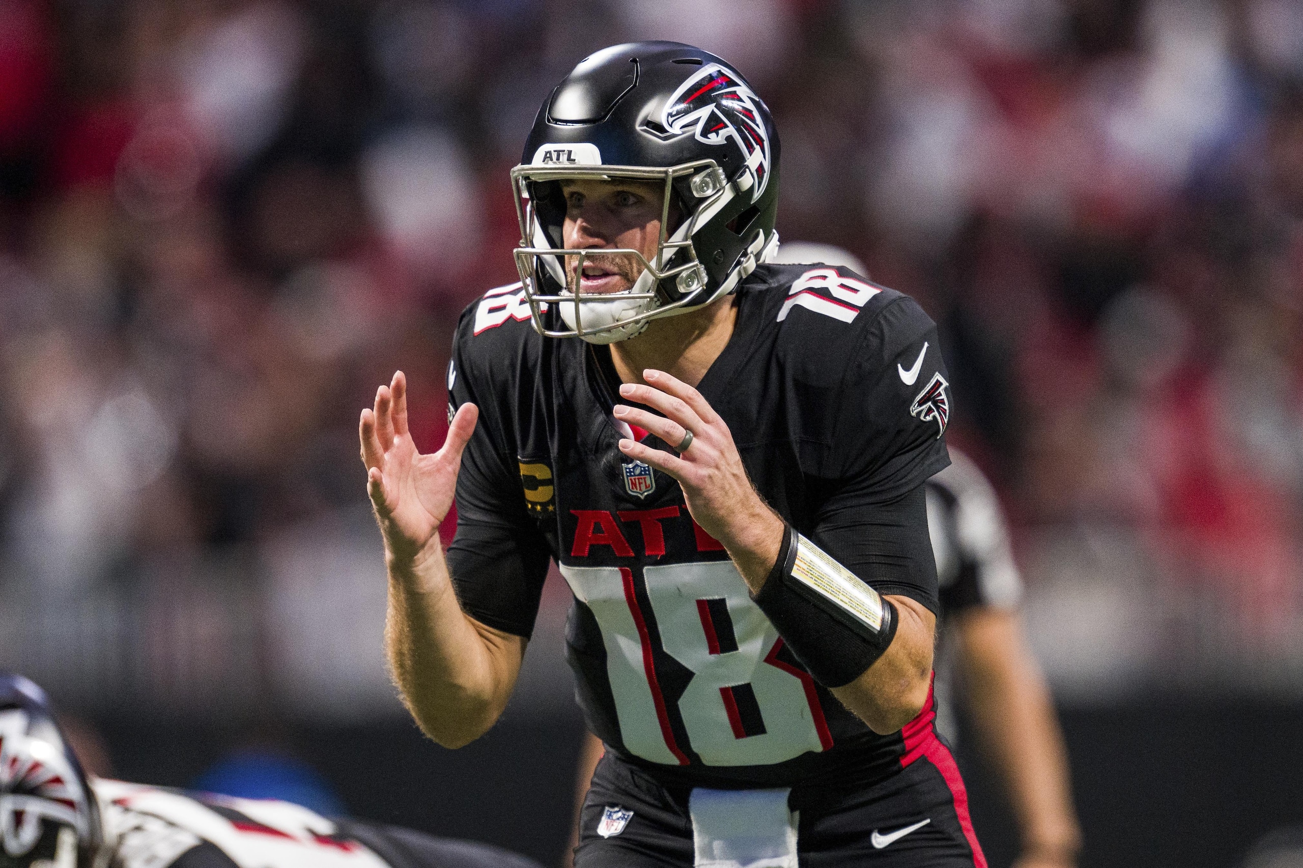 Chargers Falcons Football
