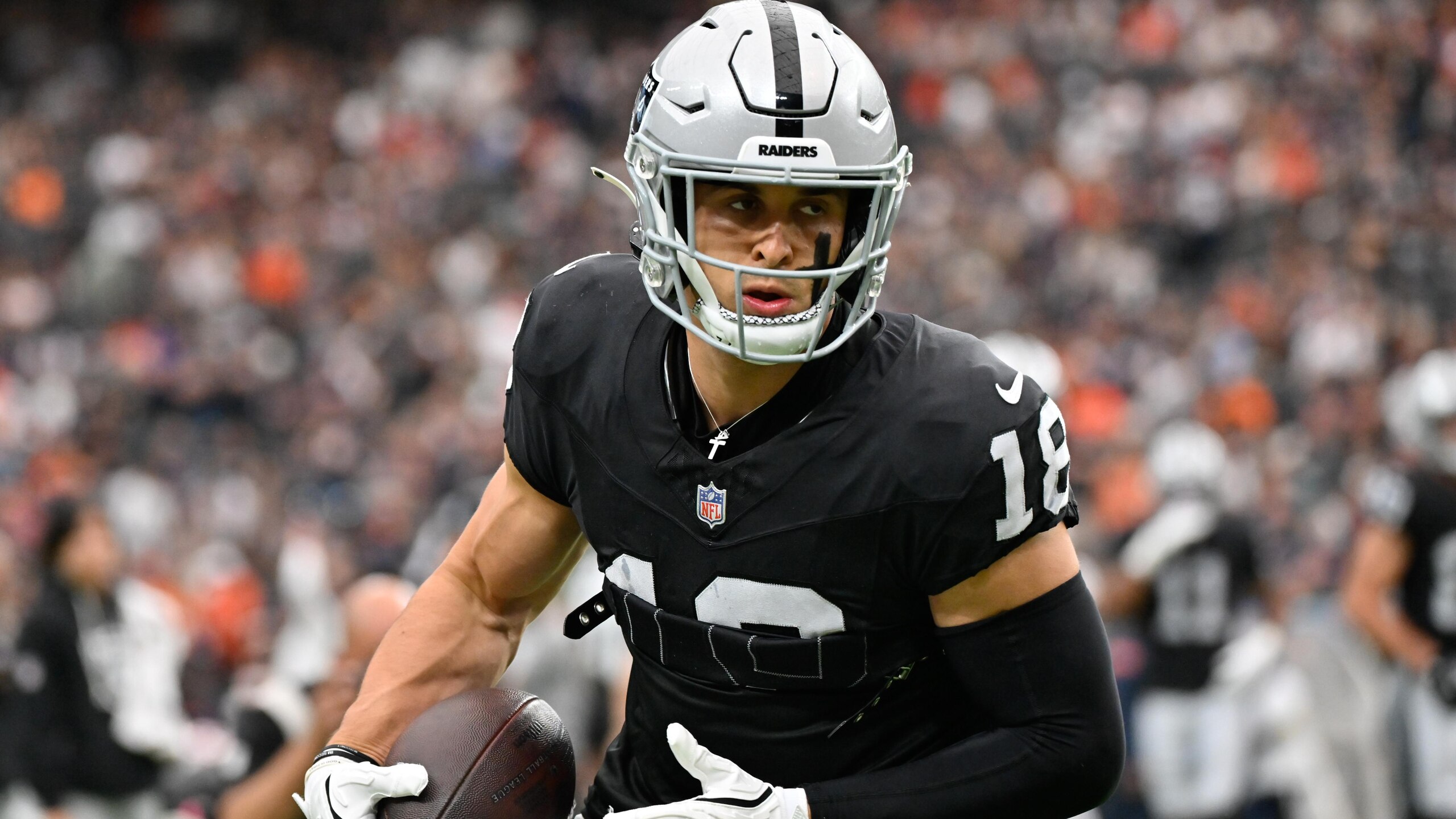 Bears Raiders Football