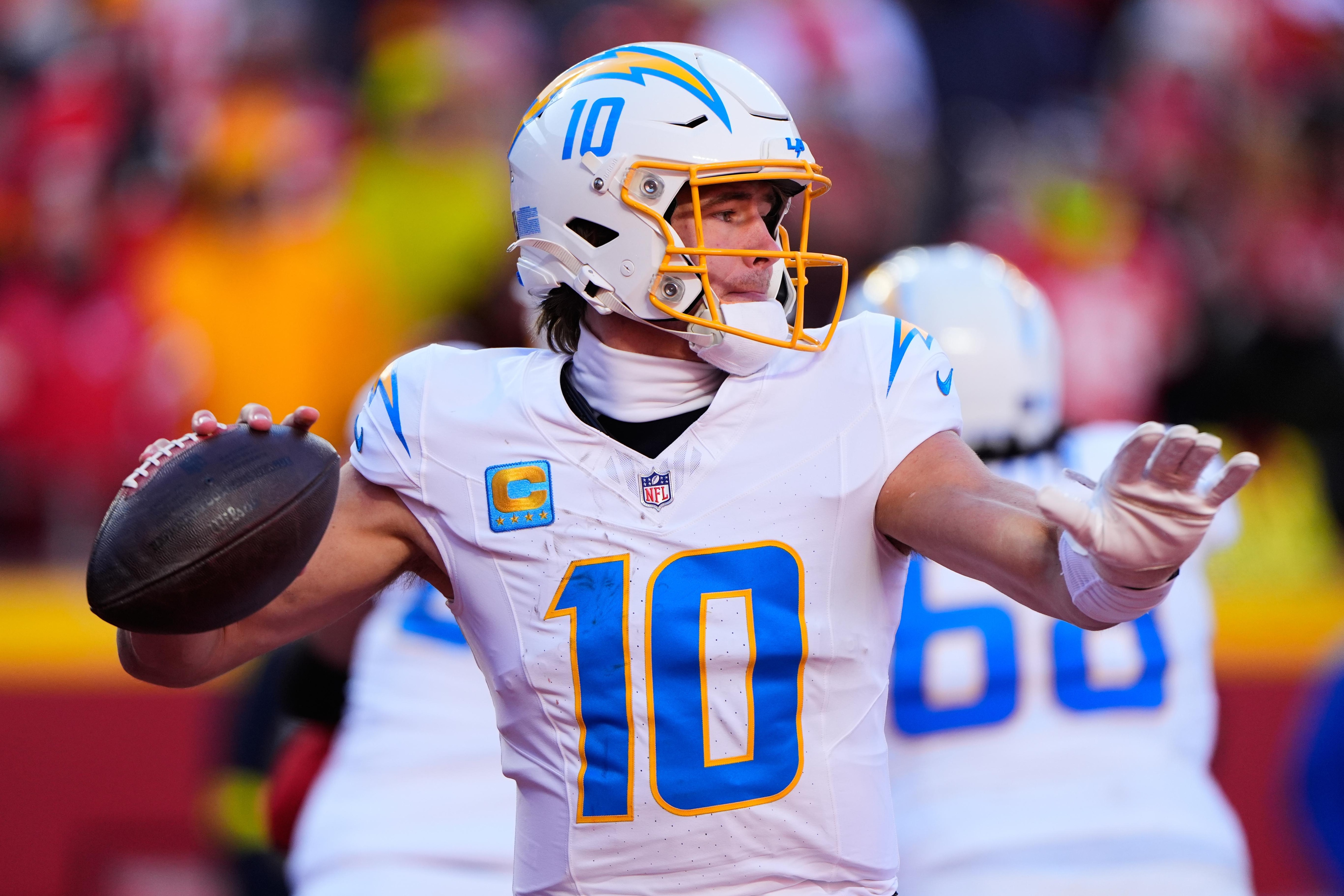 Chargers Chiefs Football