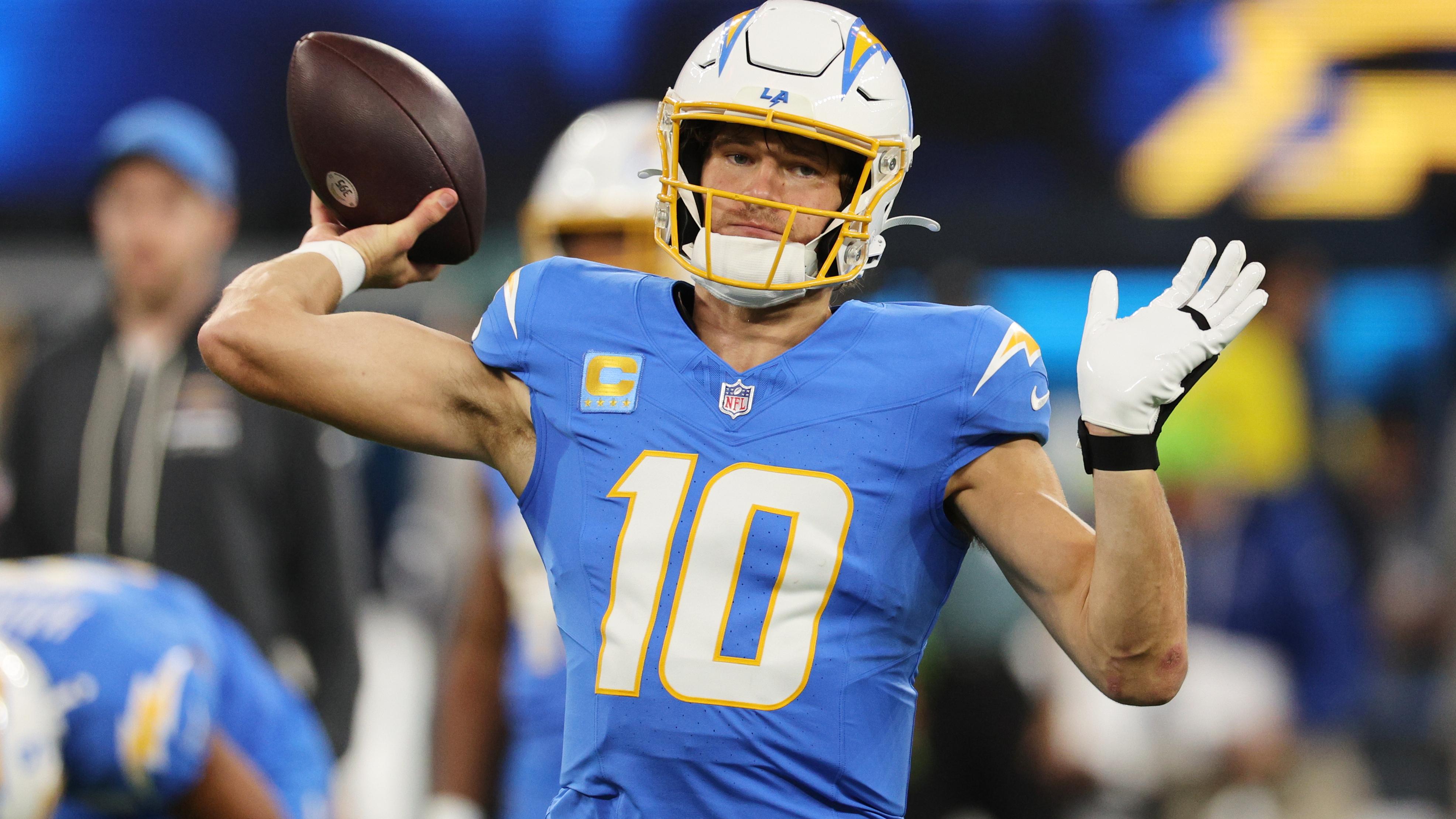 Eagles Chargers Football