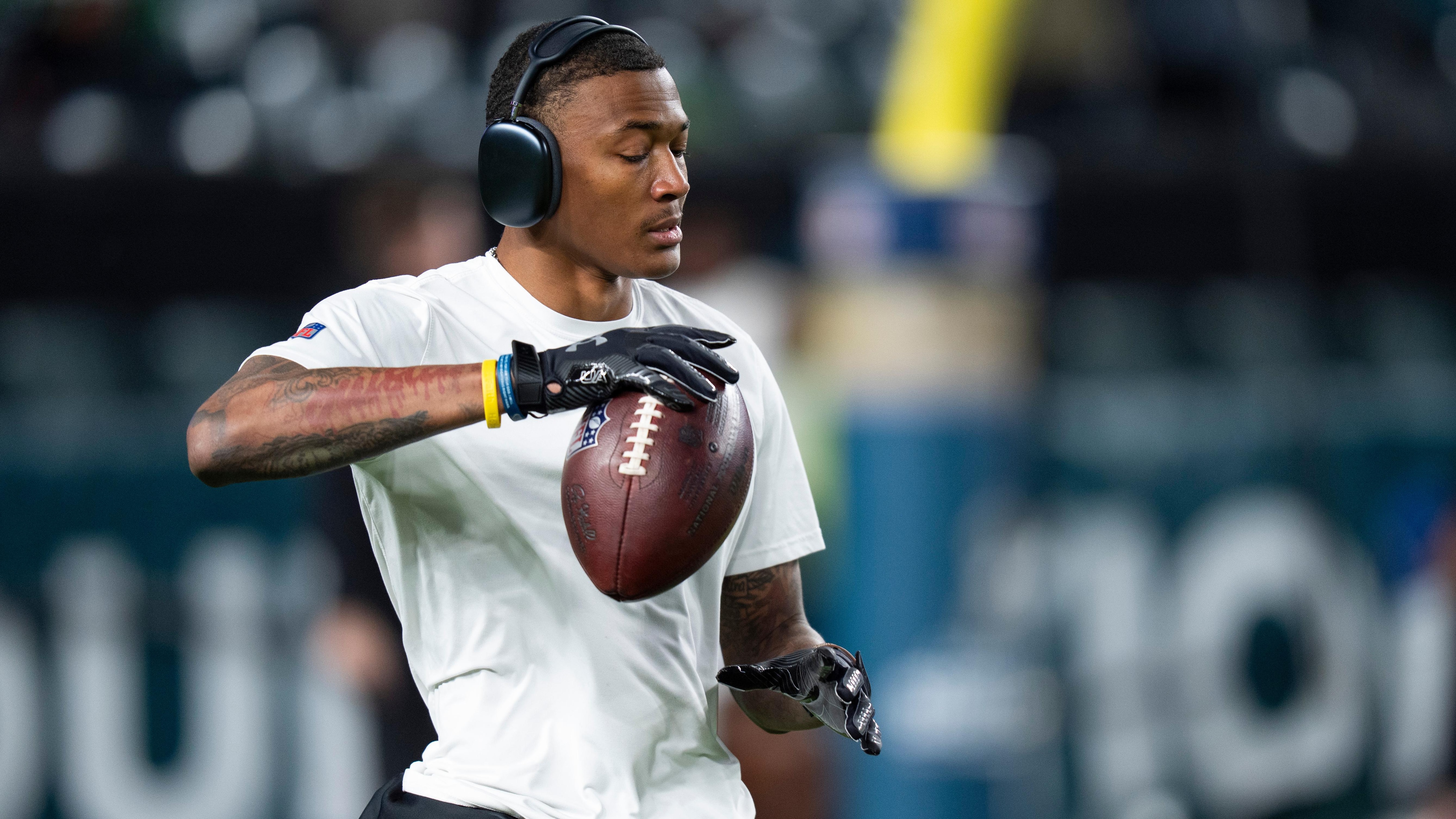 Lions Eagles Football