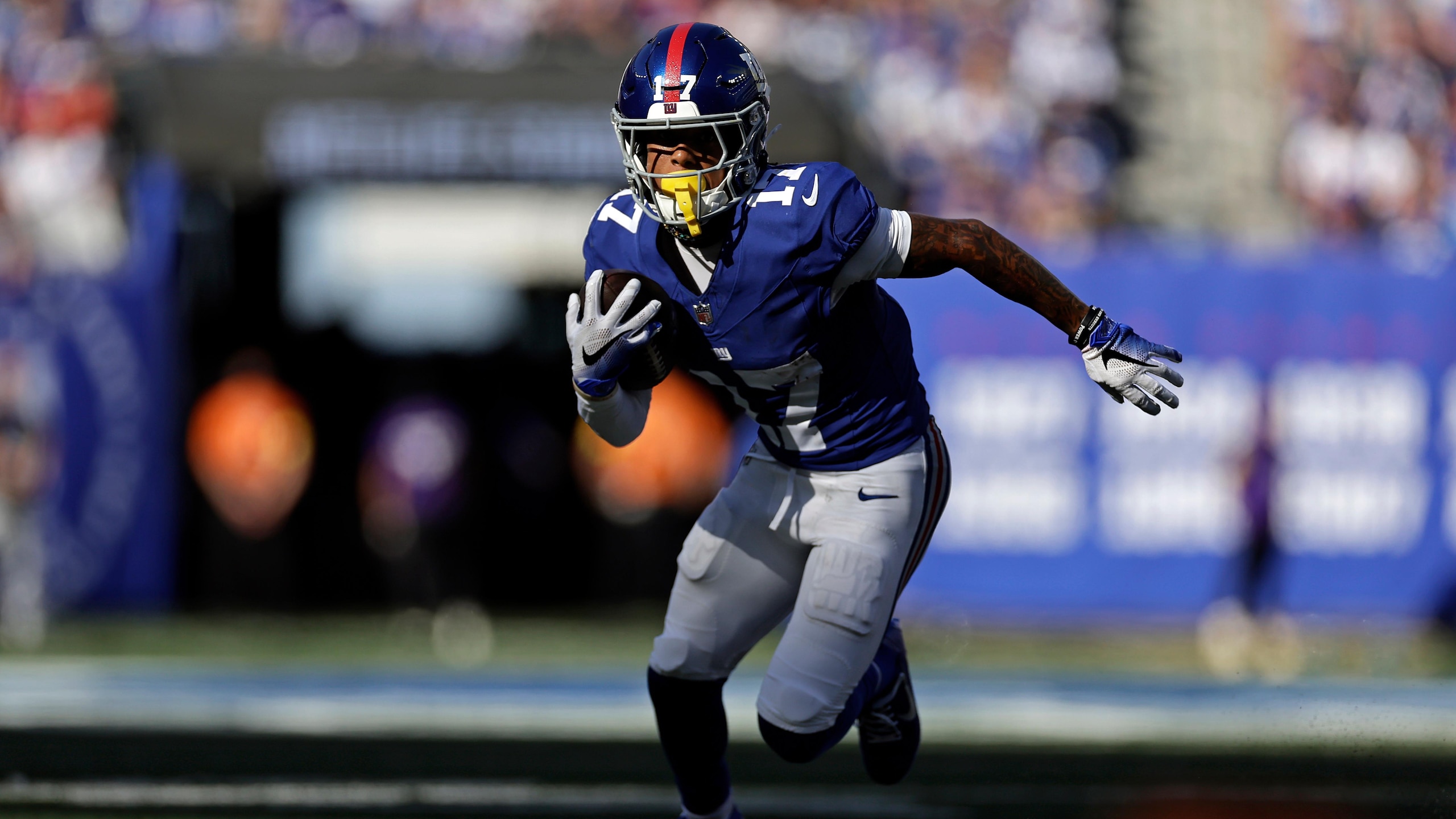 Chargers Giants Football