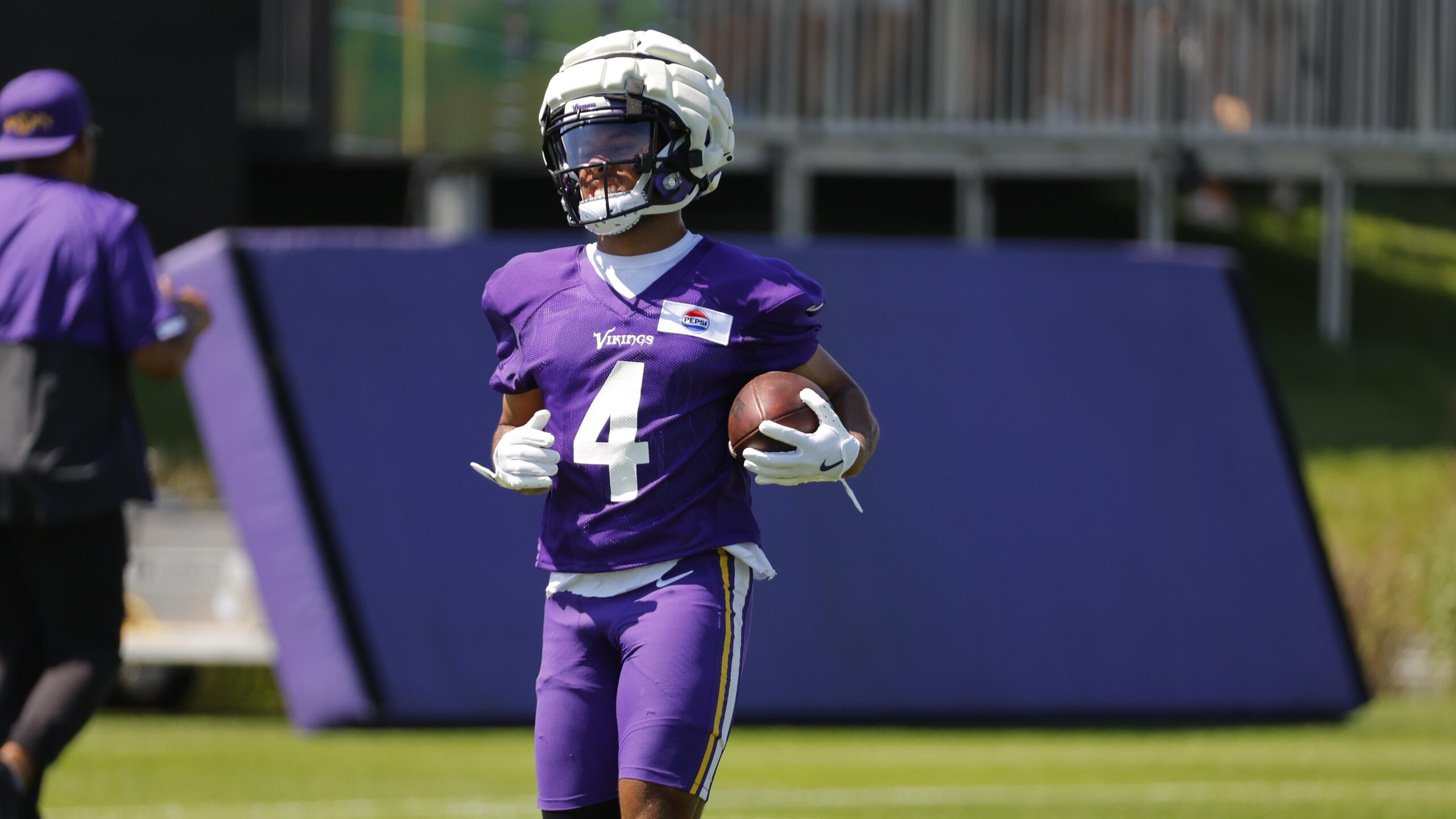 Vikings Camp Football