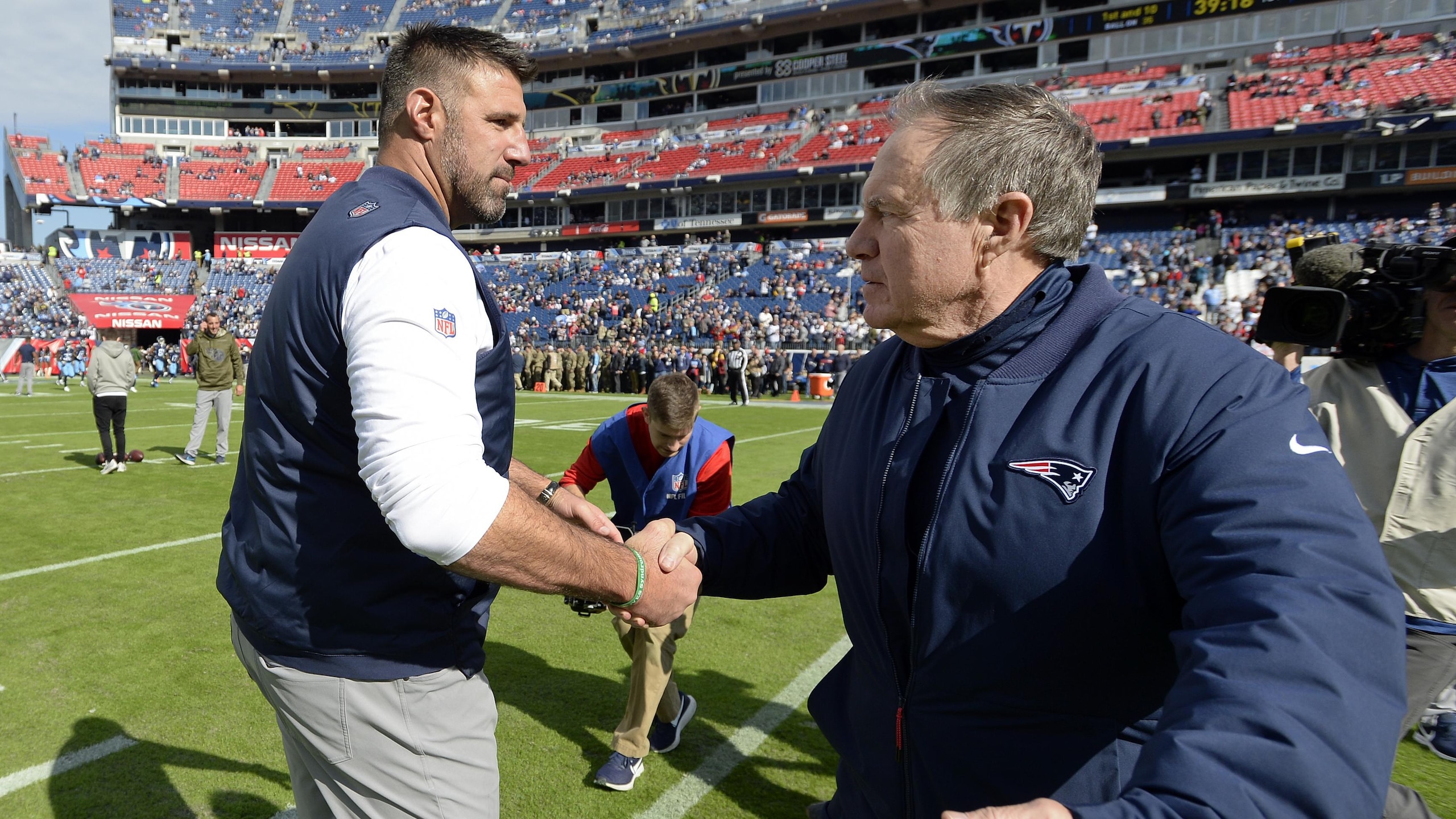 Patriots Titans Football
