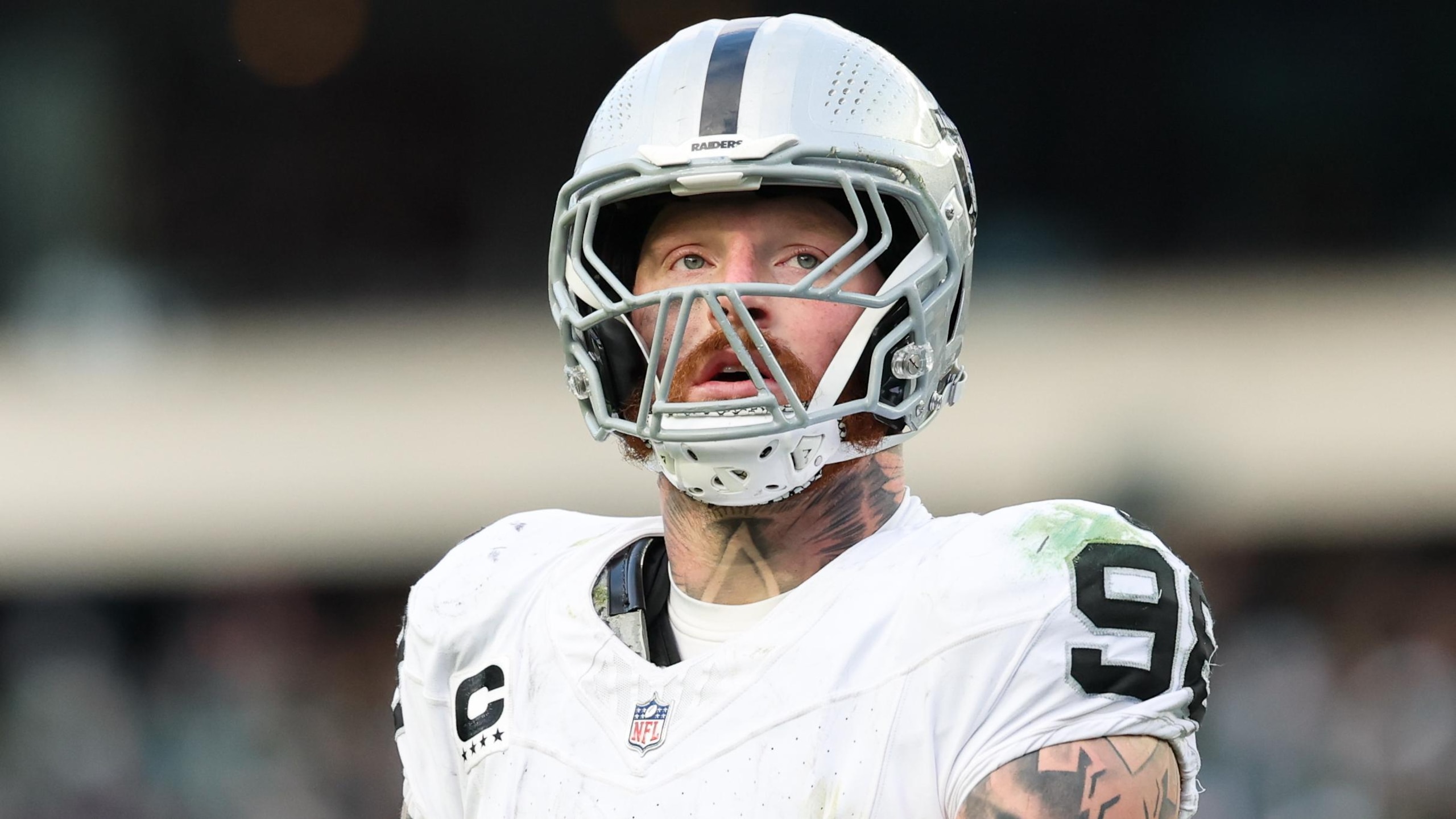 Raiders Eagles Football