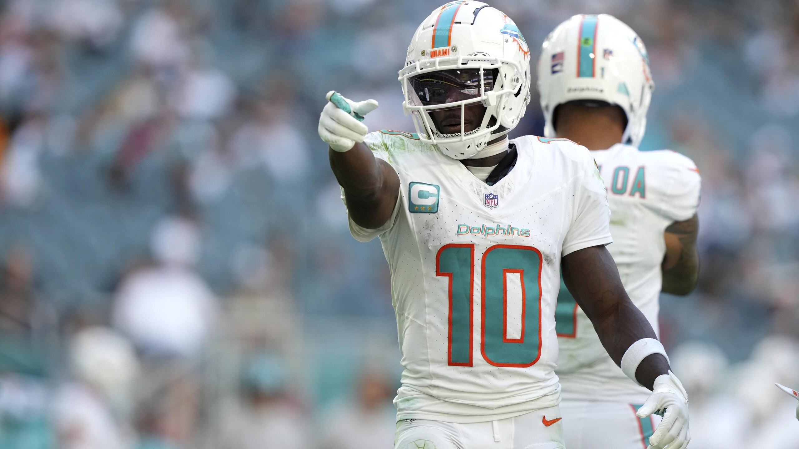 Patriots Dolphins Football