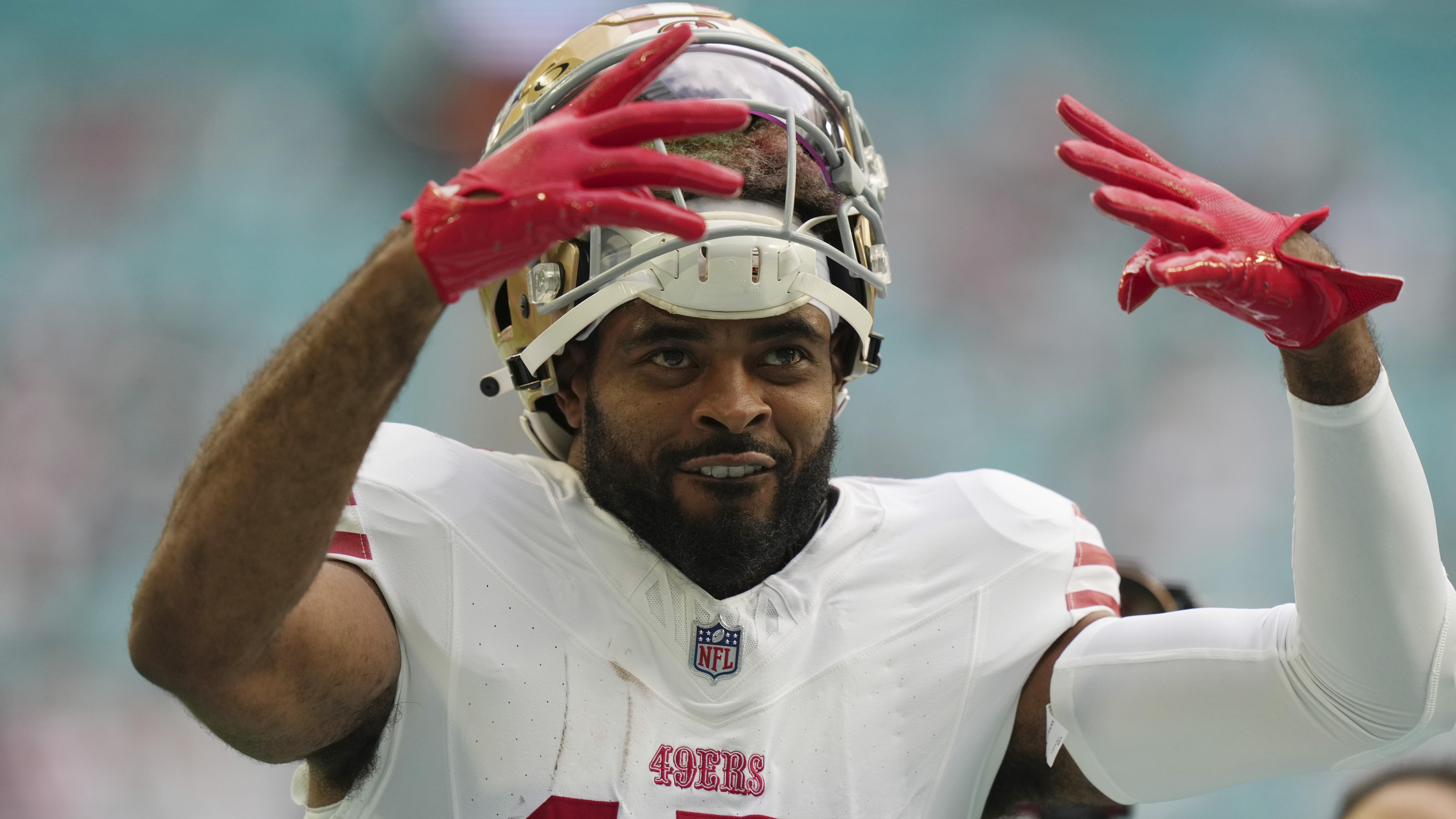 49ers Dolphins Football