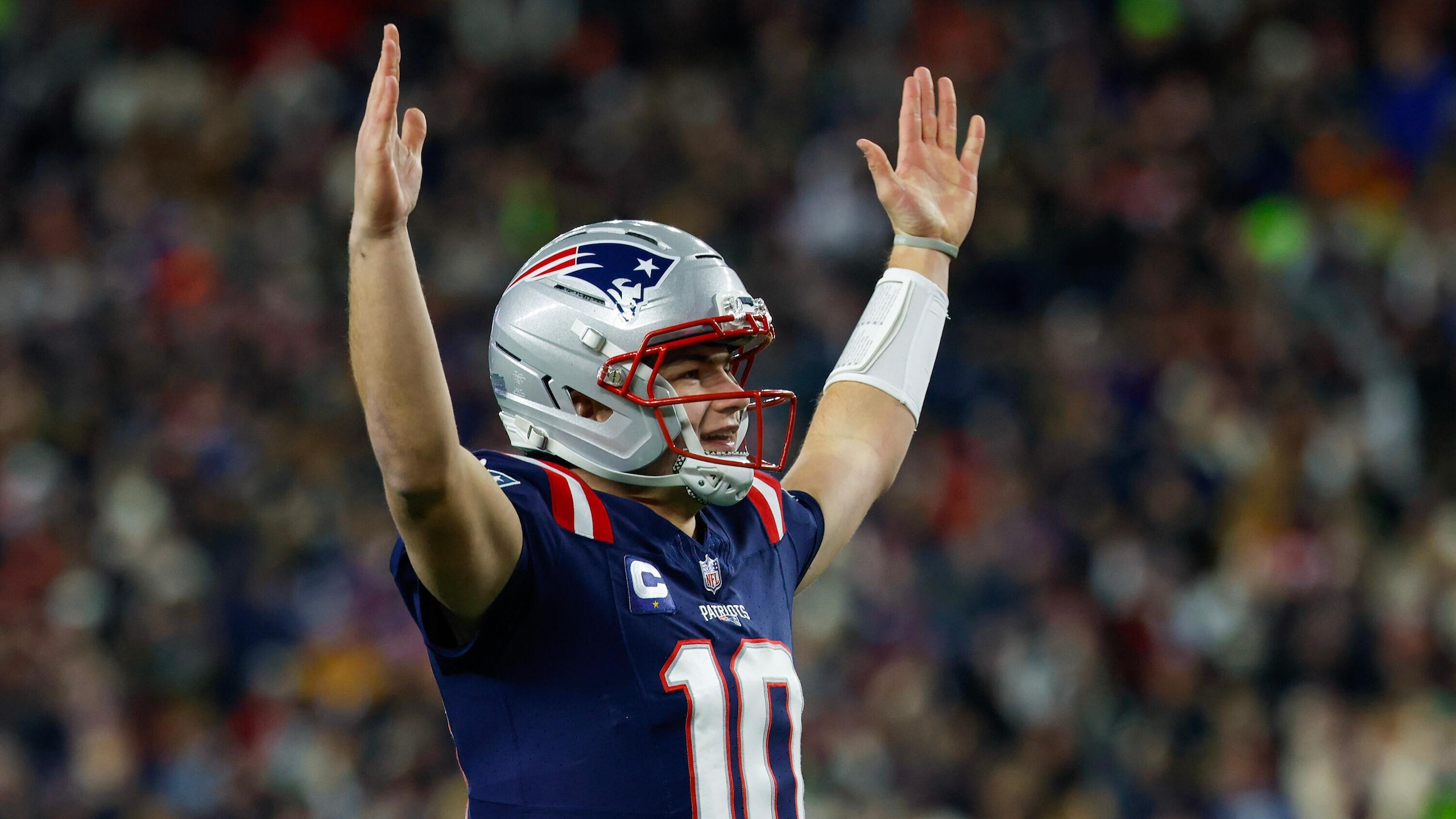 Dolphins Patriots Football