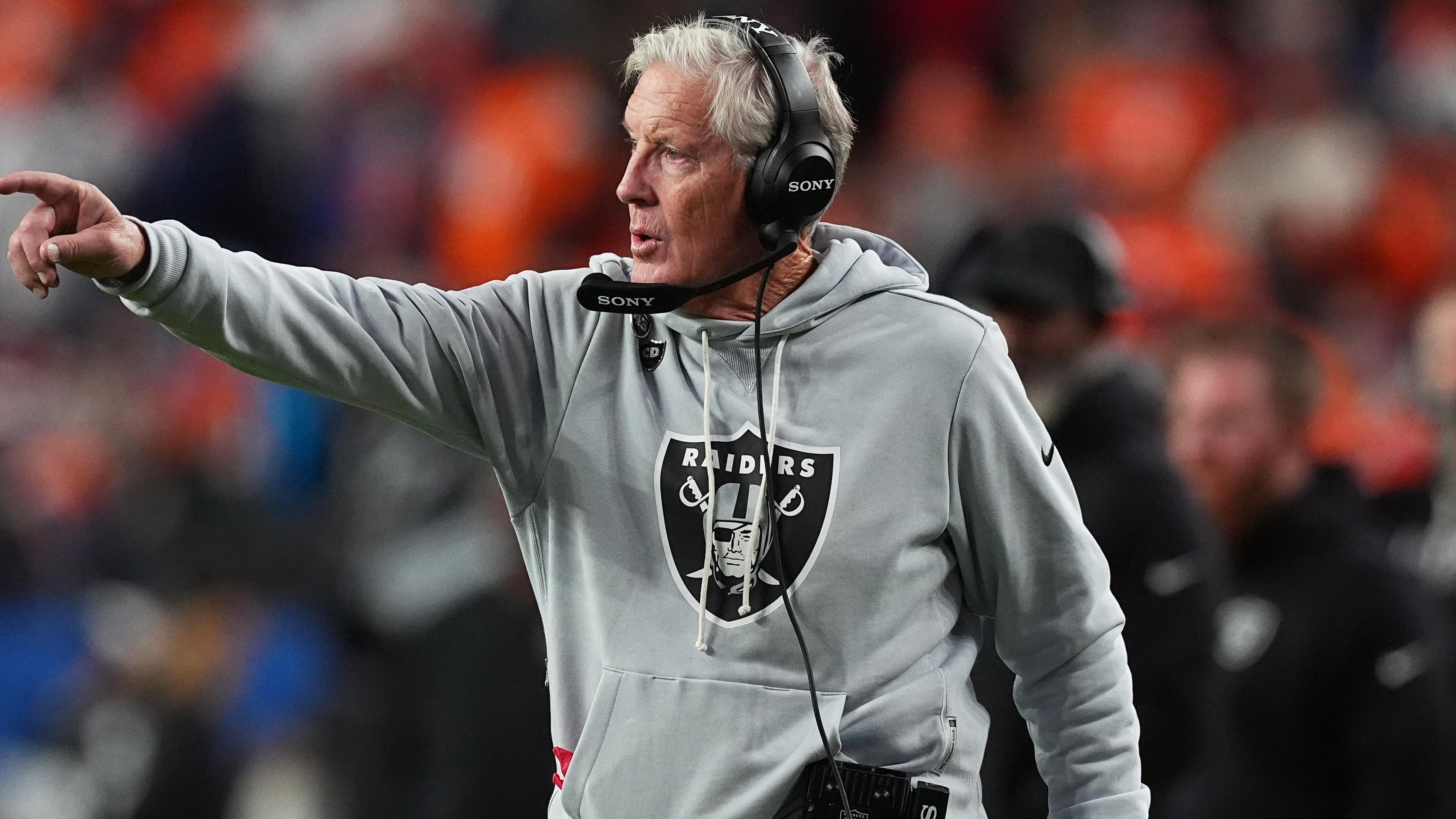 Raiders Broncos Football