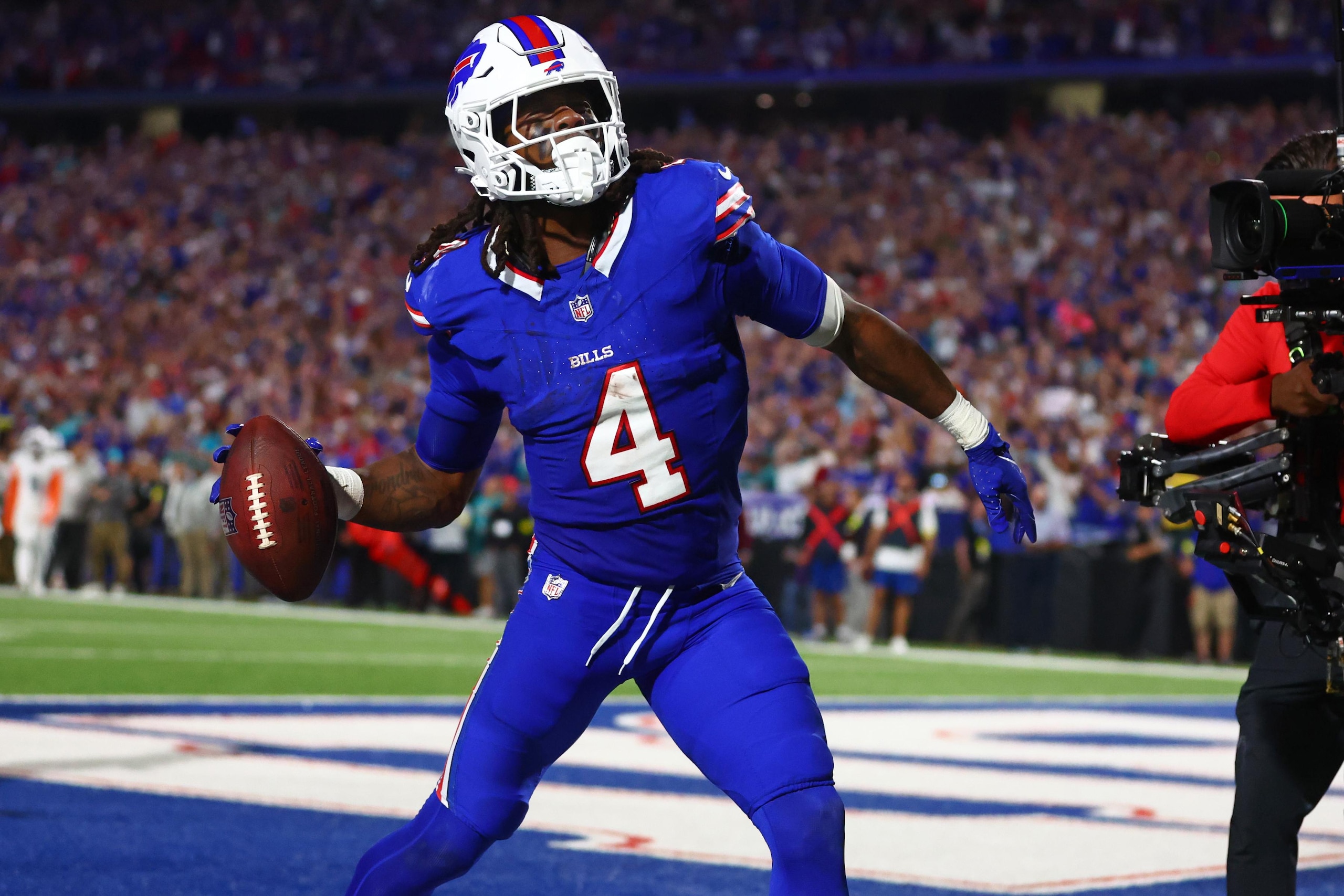 Dolphins Bills Football