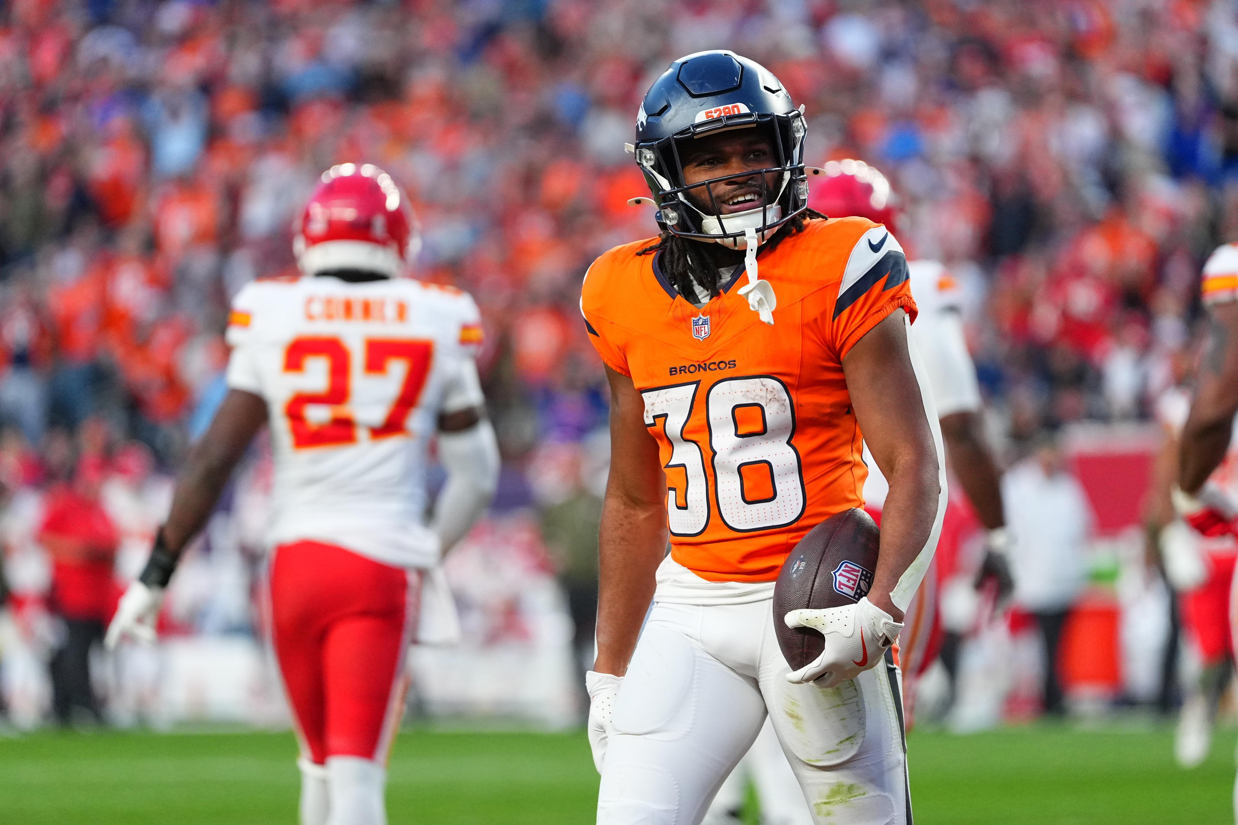 Chiefs Broncos Football