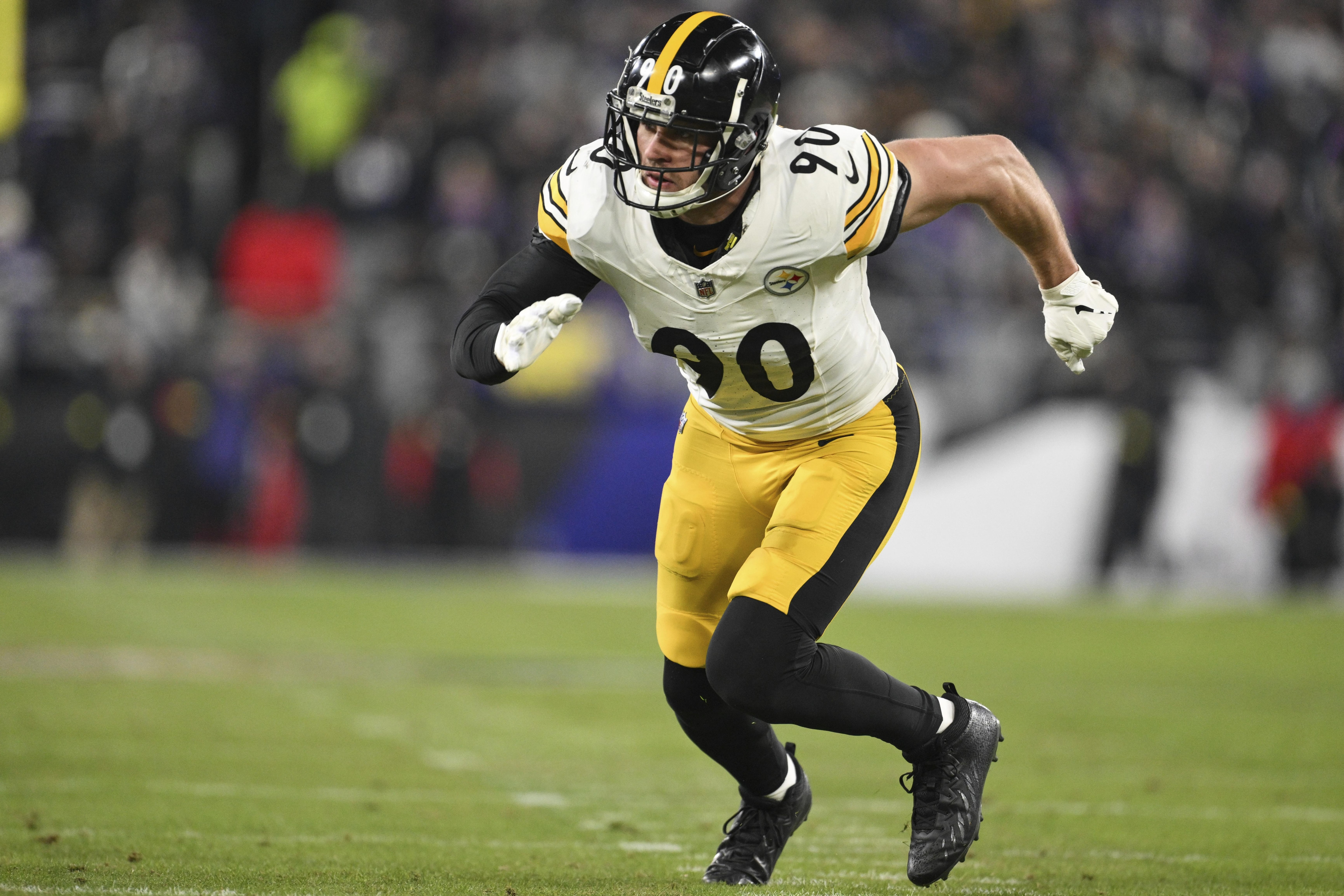 T.J. Watt Trade Reportedly Not Expected by NFL Execs Amid Steelers Contract  Talks