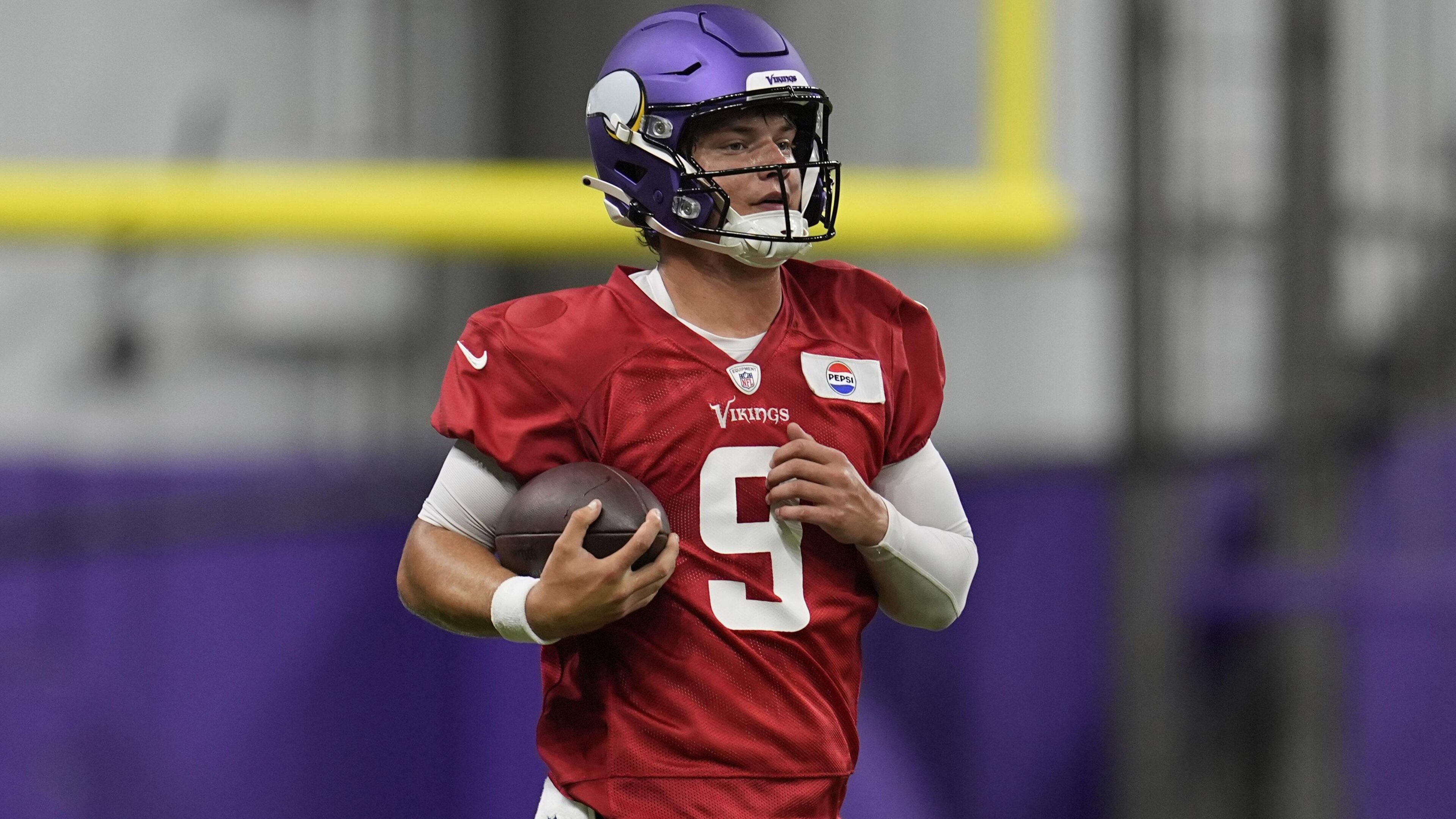 Vikings Camp Football