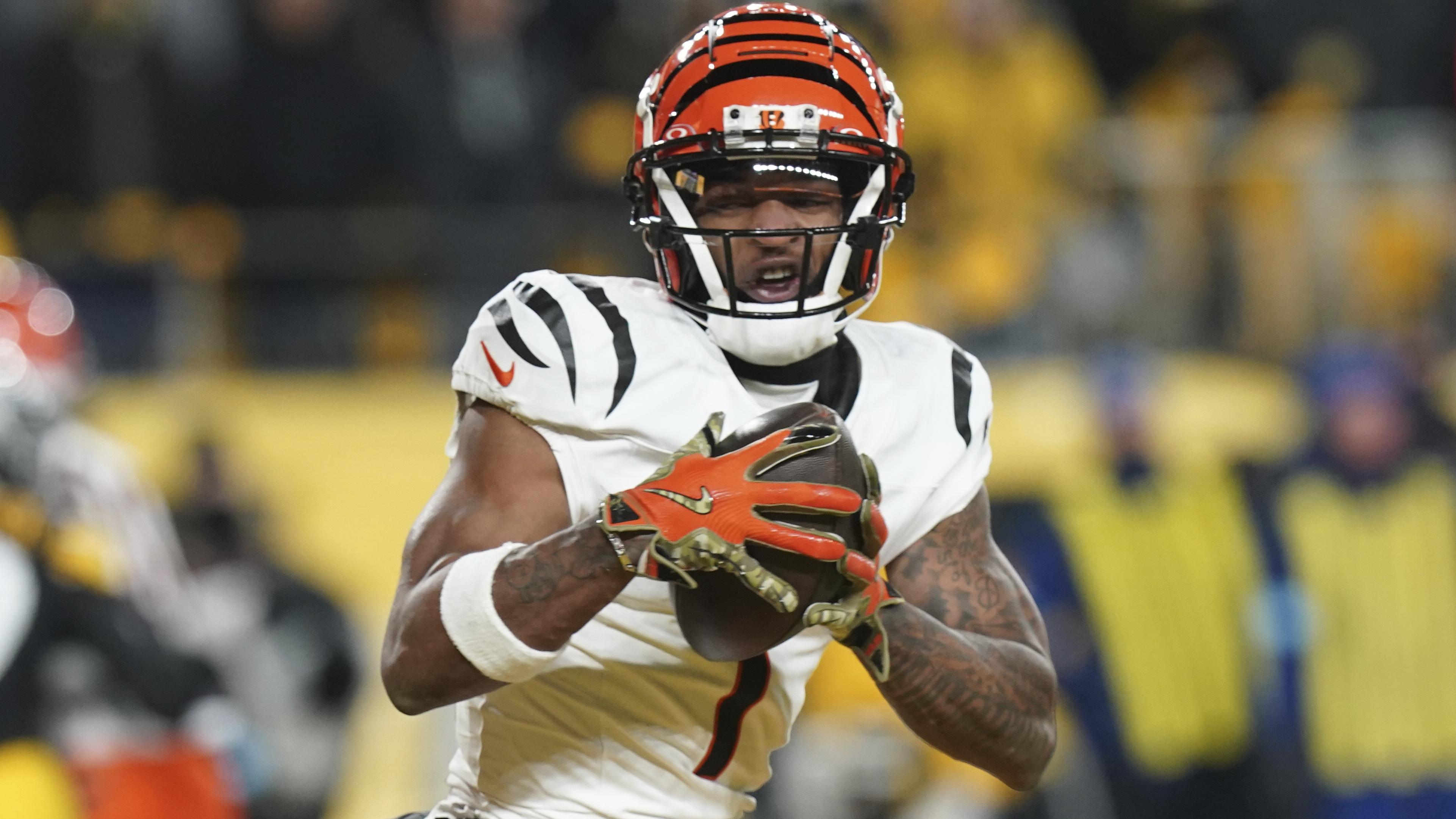 Examining Fantasy Football 2025 Expert Mock Drafts After Preseason Week 3