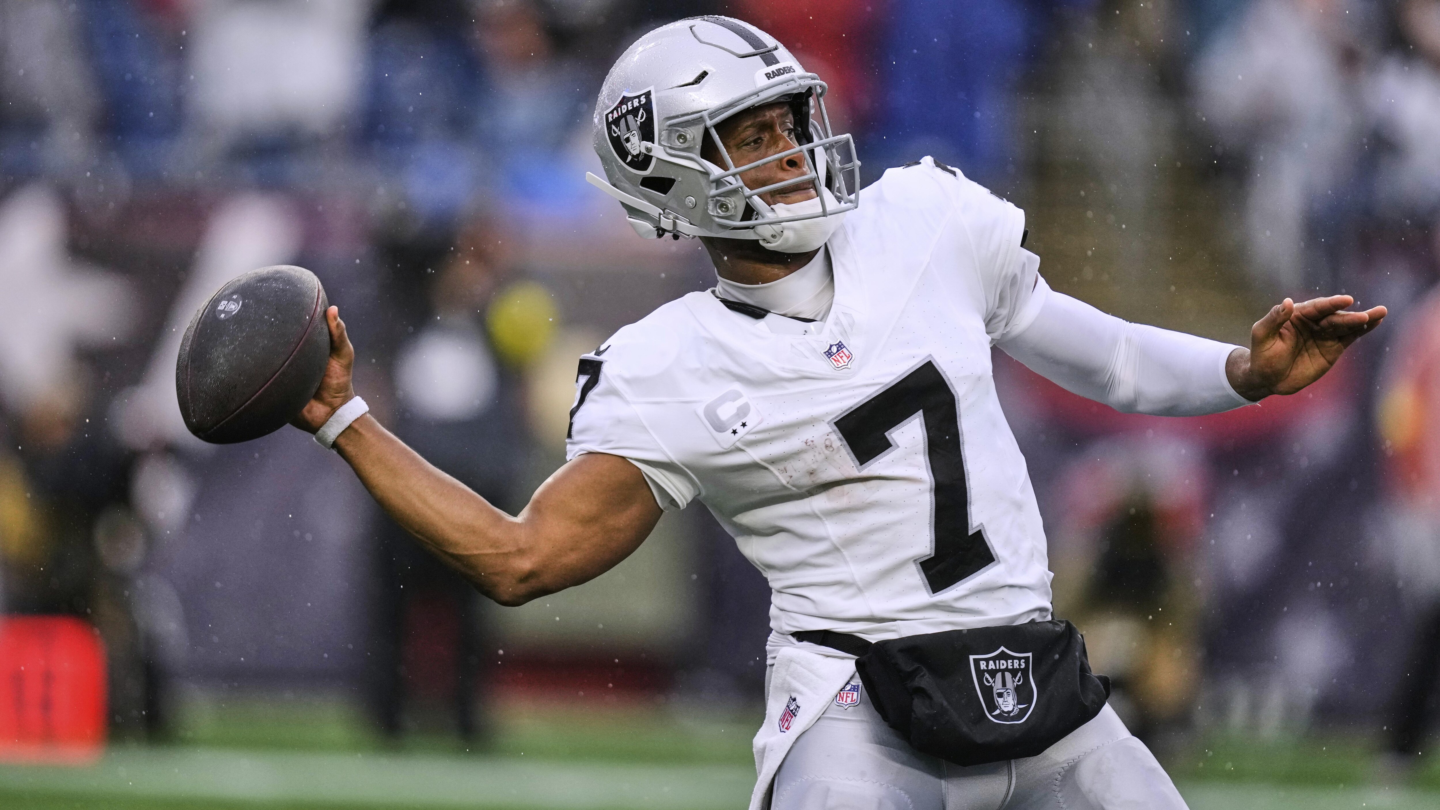 Raiders Patriots Football