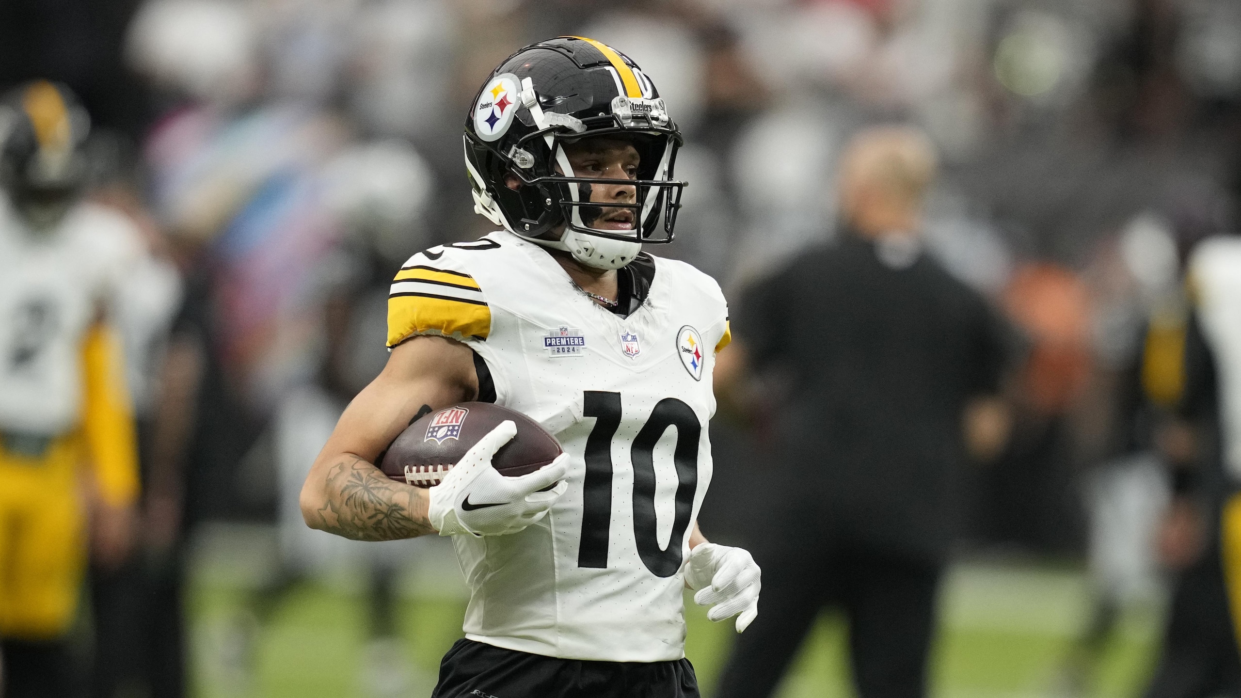 Steelers Raiders Football