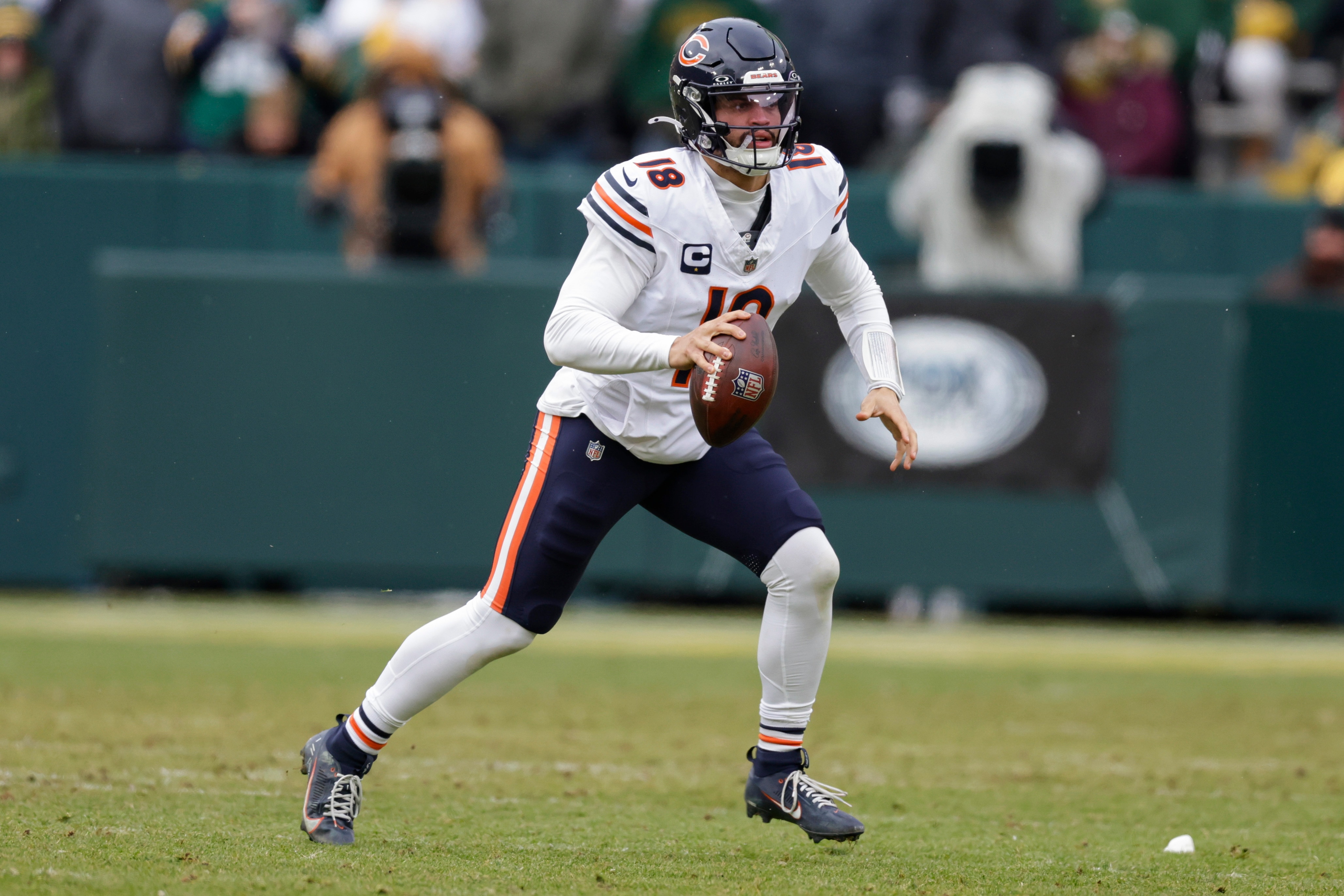 Bears Packers Football