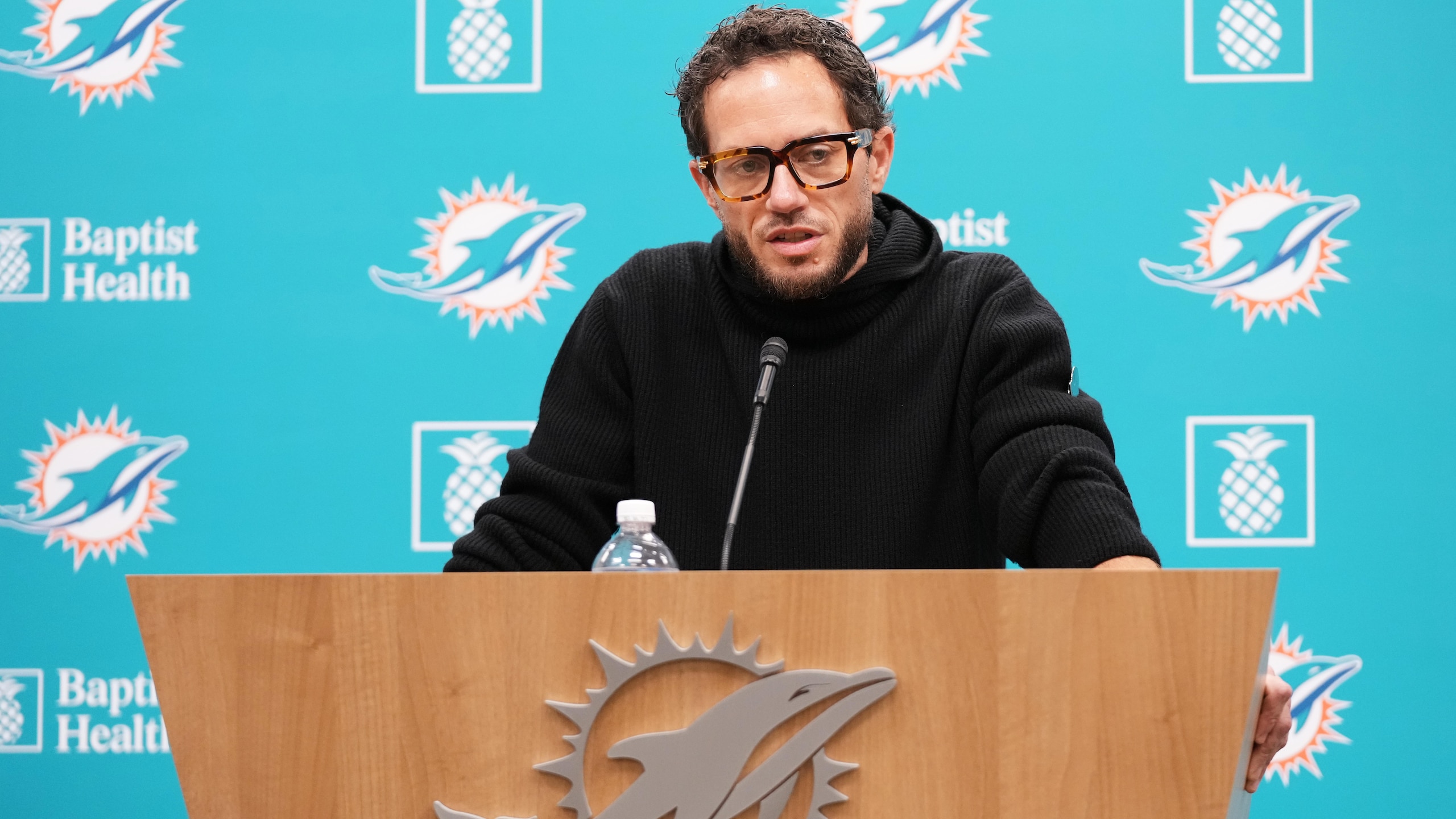 Dolphins Wrapup Football