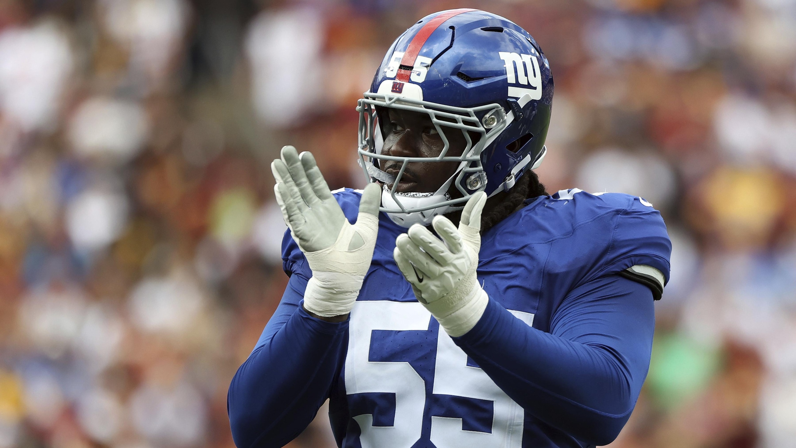 Giants Commanders Football