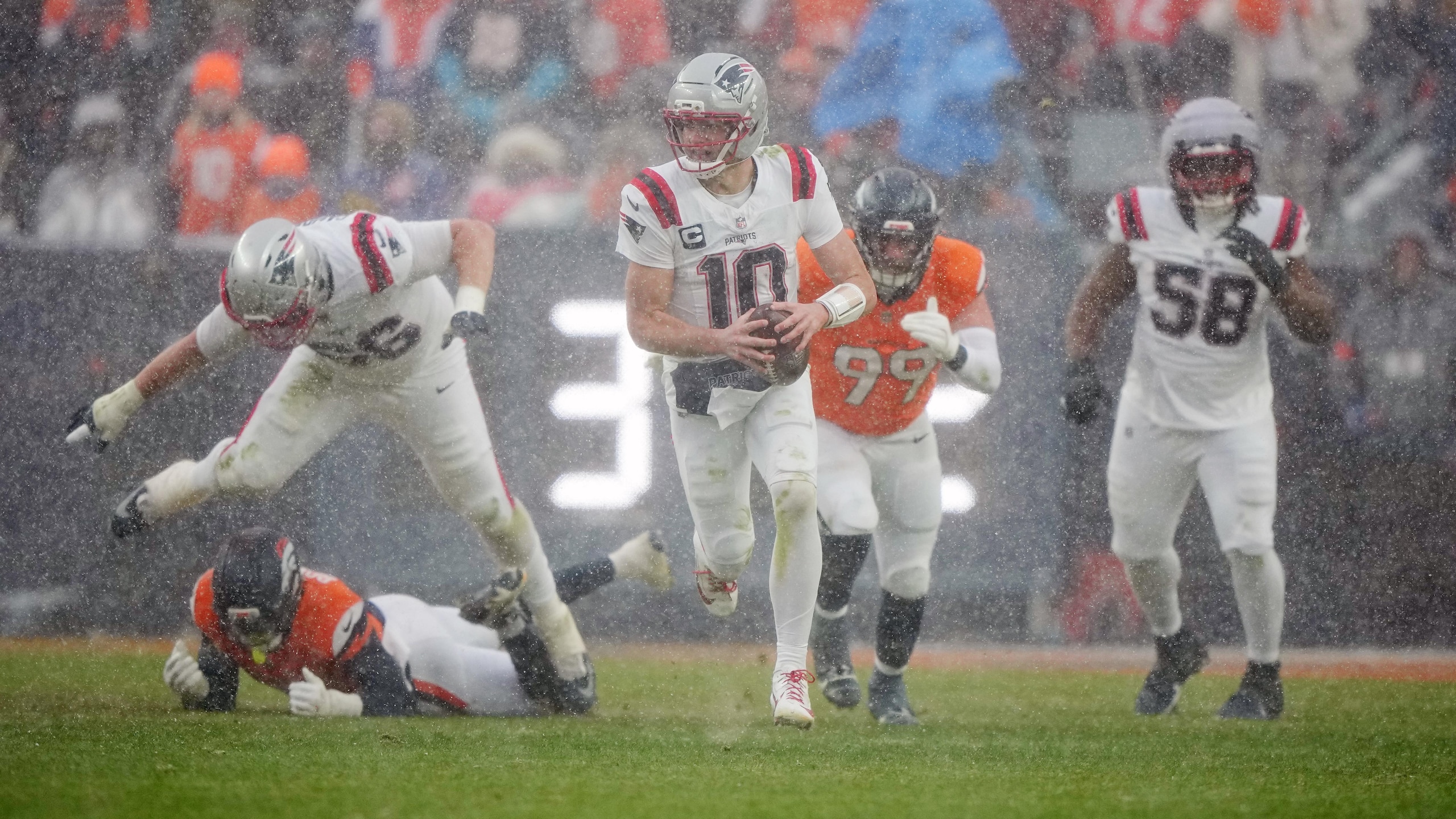 Patriots Broncos Football