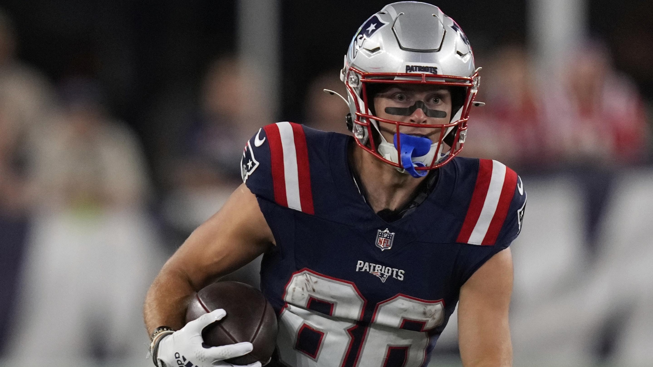 Commanders Patriots Football