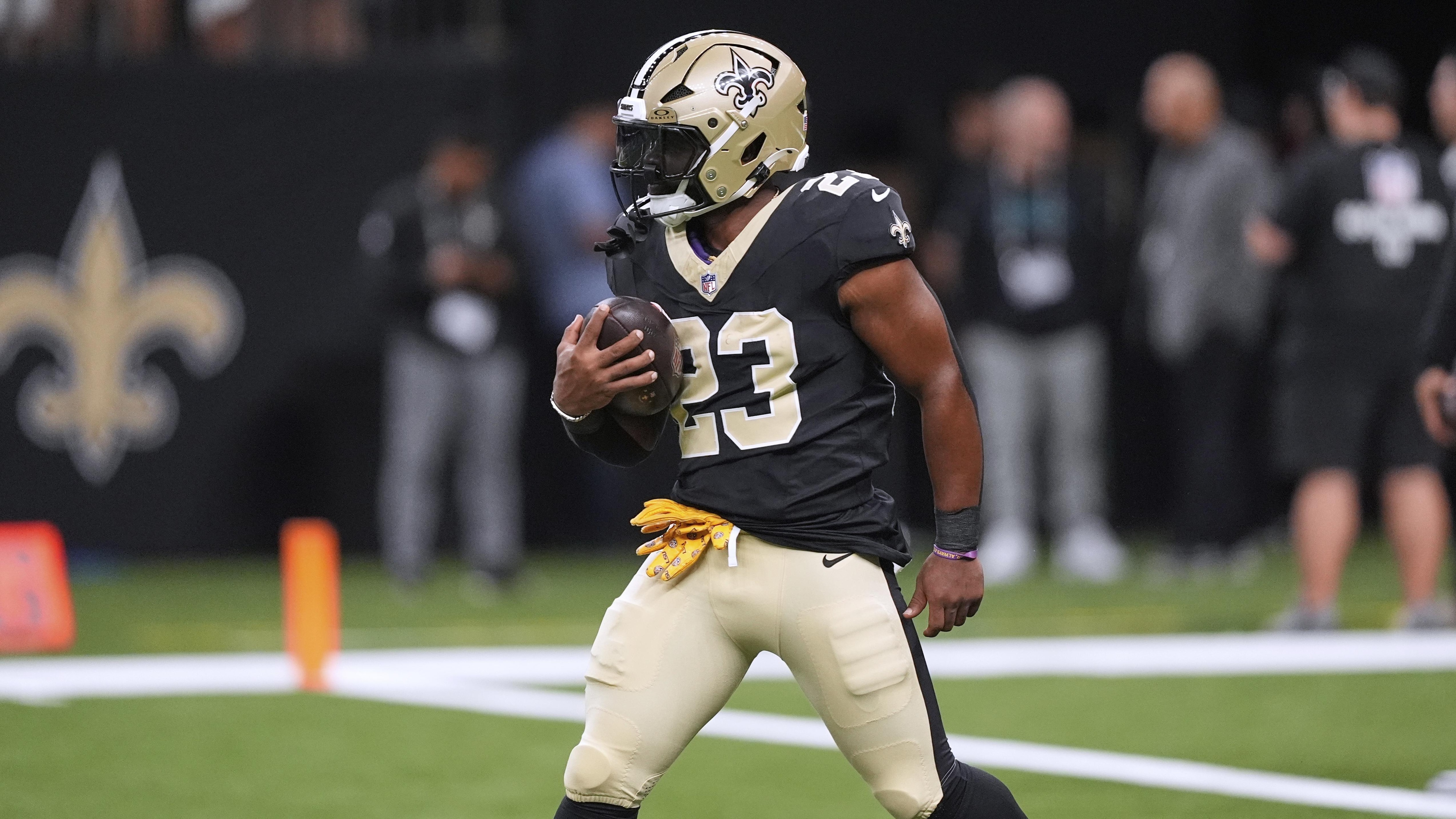 Clyde Edwards-Helaire, Chiefs Reportedly Agree to Contract After Saints Release