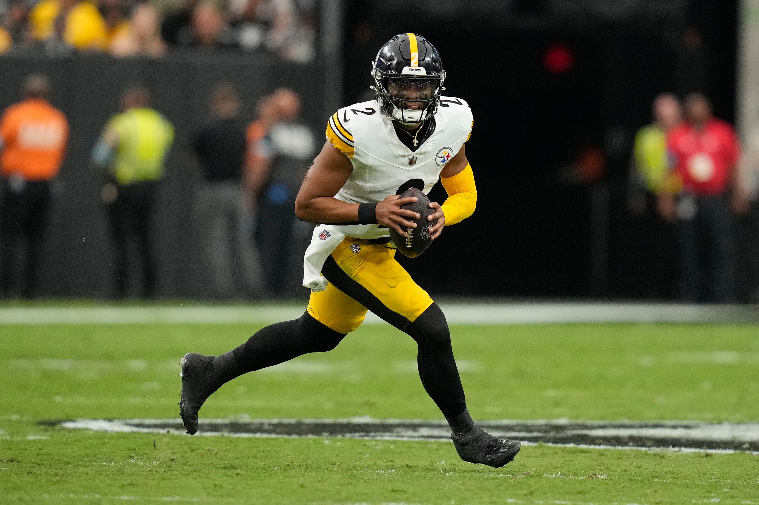 Steelers Raiders Football Steelers Raiders Football