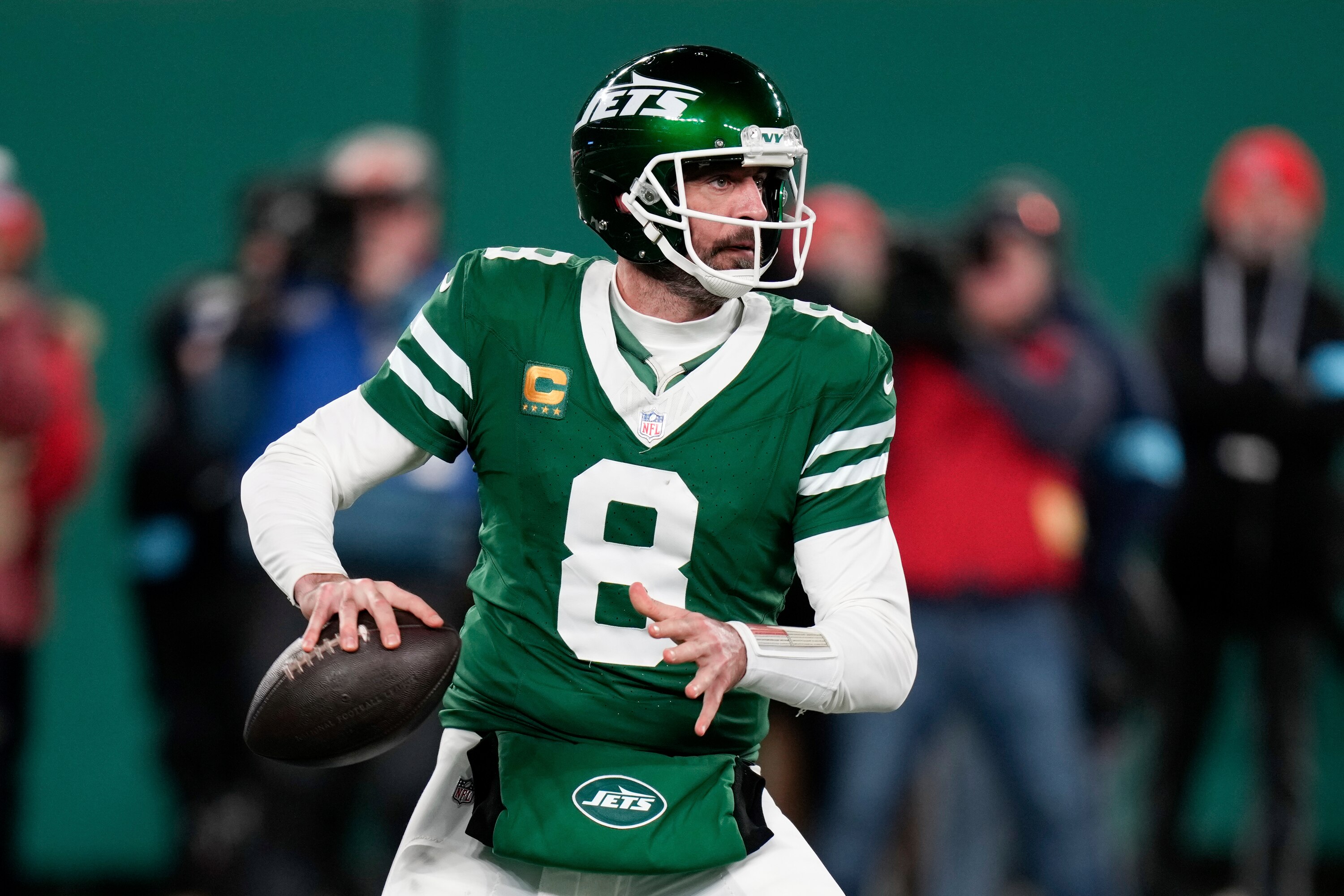 Rapoport: Aaron Rodgers Retiring Instead of Signing with Steelers Seems Unlikely