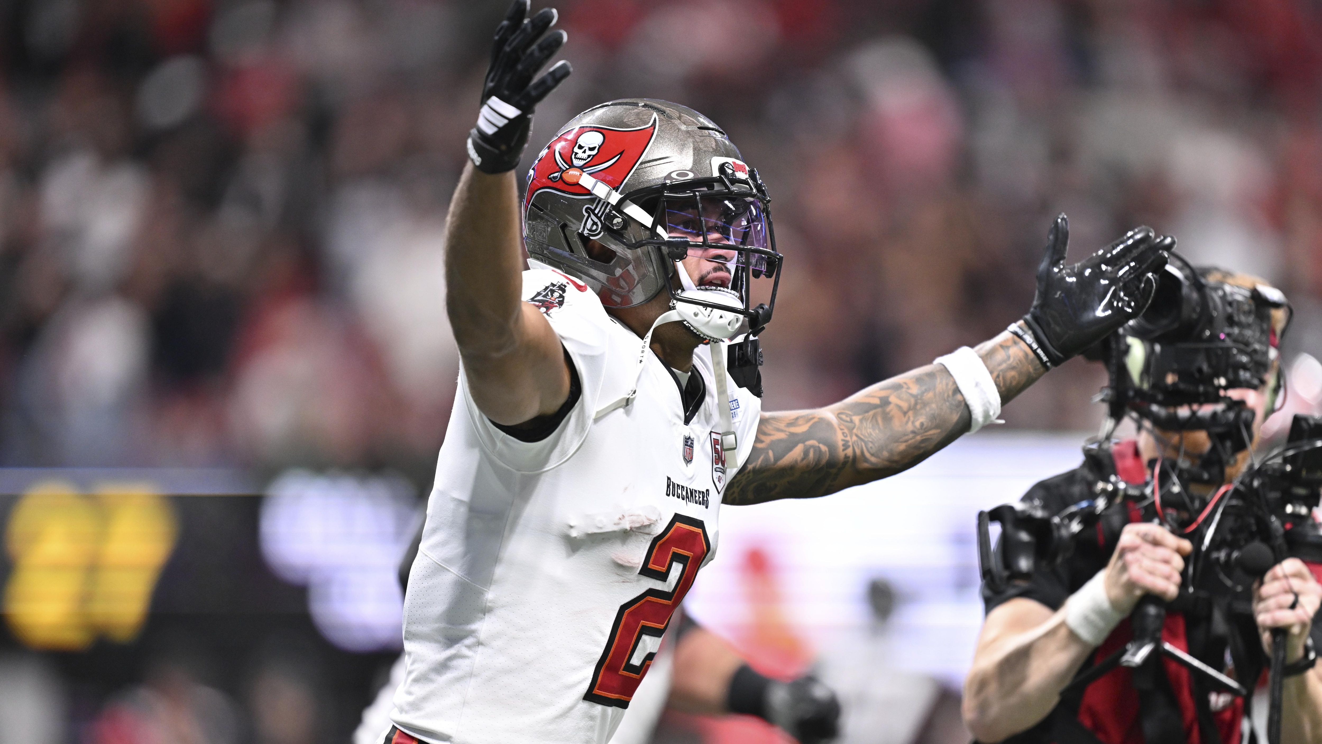 Buccaneers Falcons Football