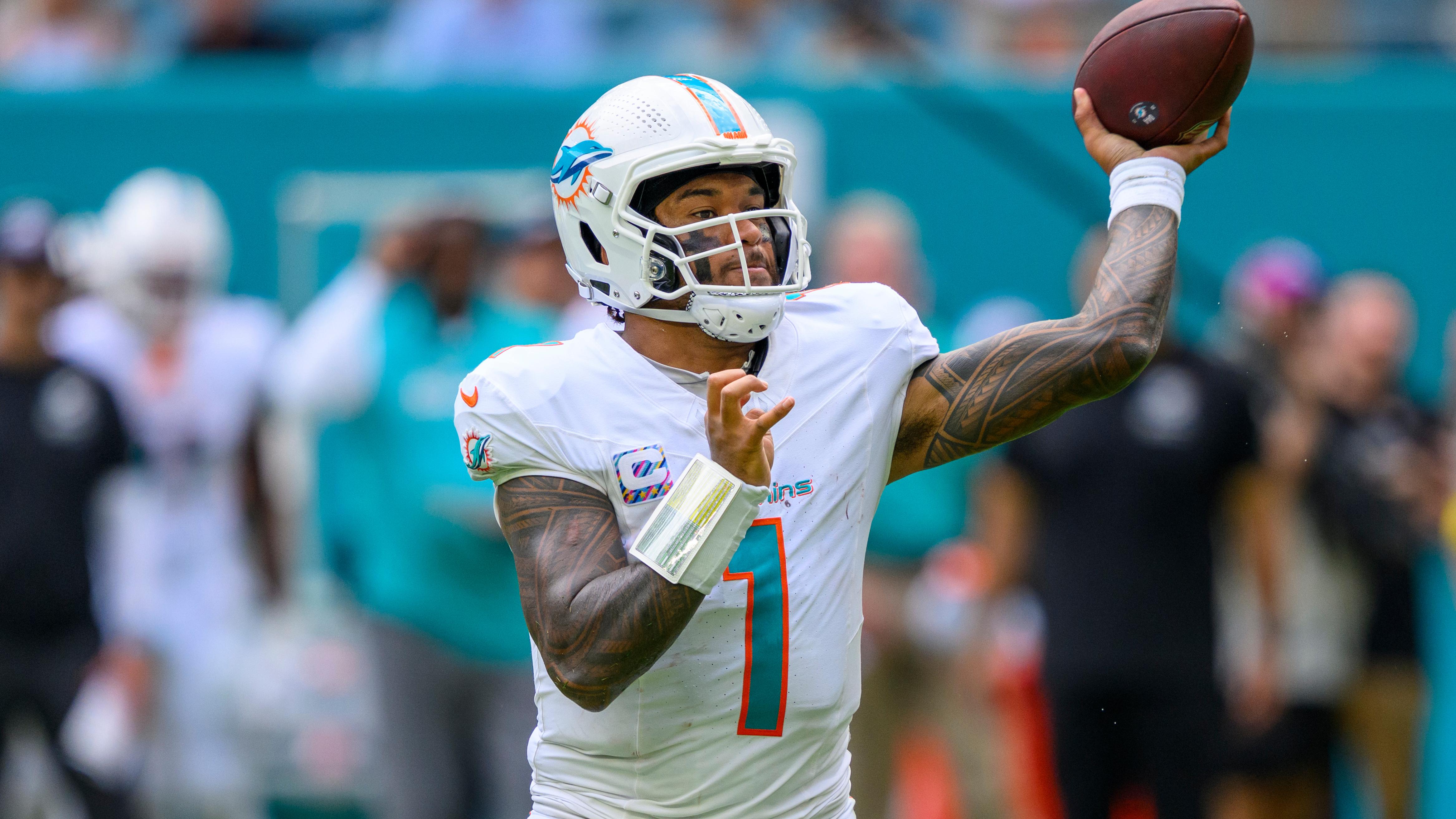 Chargers Dolphins Football