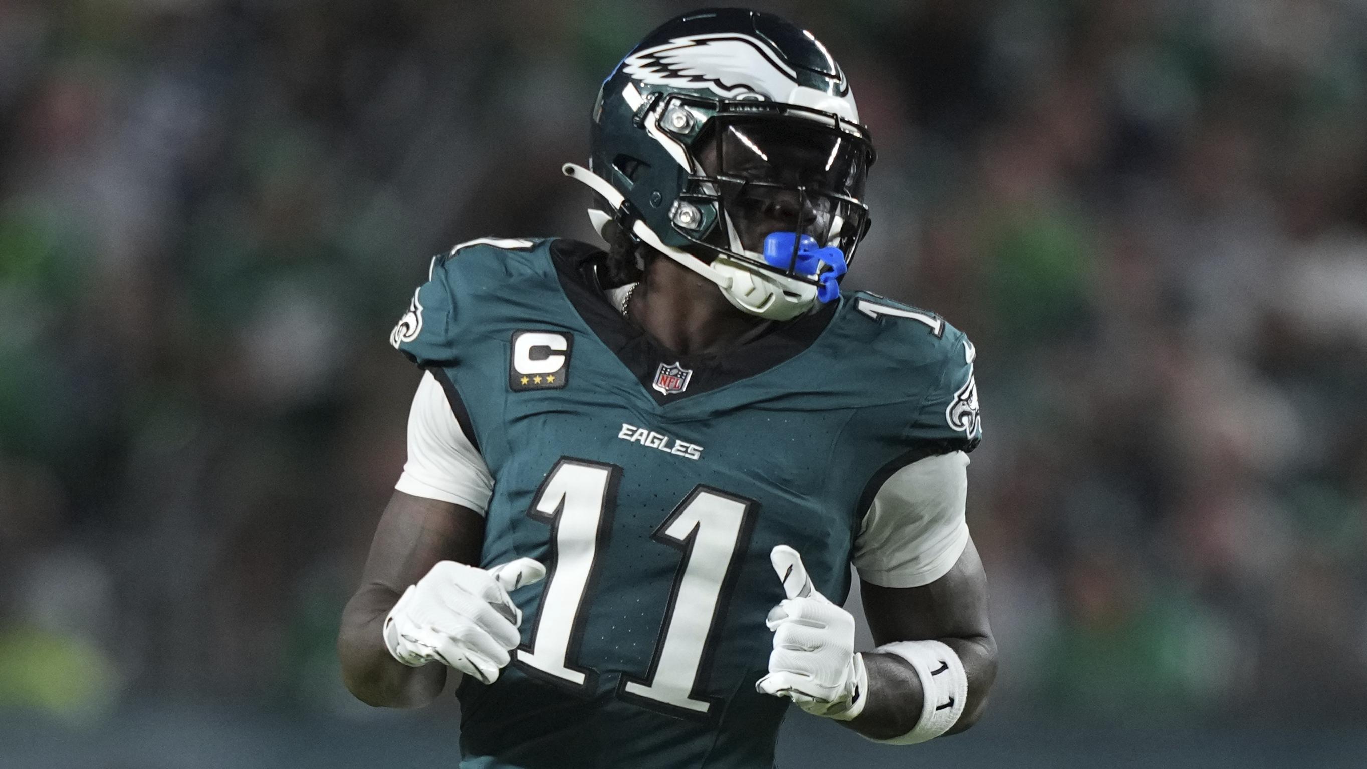 LATEST NEWS: Philadelphia Eagles' A.J. Brown to attend Charlie Kirk's memorial service September 21: "There are moments in life that are more meaningful than football" Eagles star A.J. Brown's unexpected decision to attend the funeral of the late politician Charlie Kirk has shocked the American sports world. In a tragic moment that went beyond the scope of football, A.J. Brown chose to stand with the victims' families, making his presence a symbol of faith, memory and unprecedented sharing...TTHAO