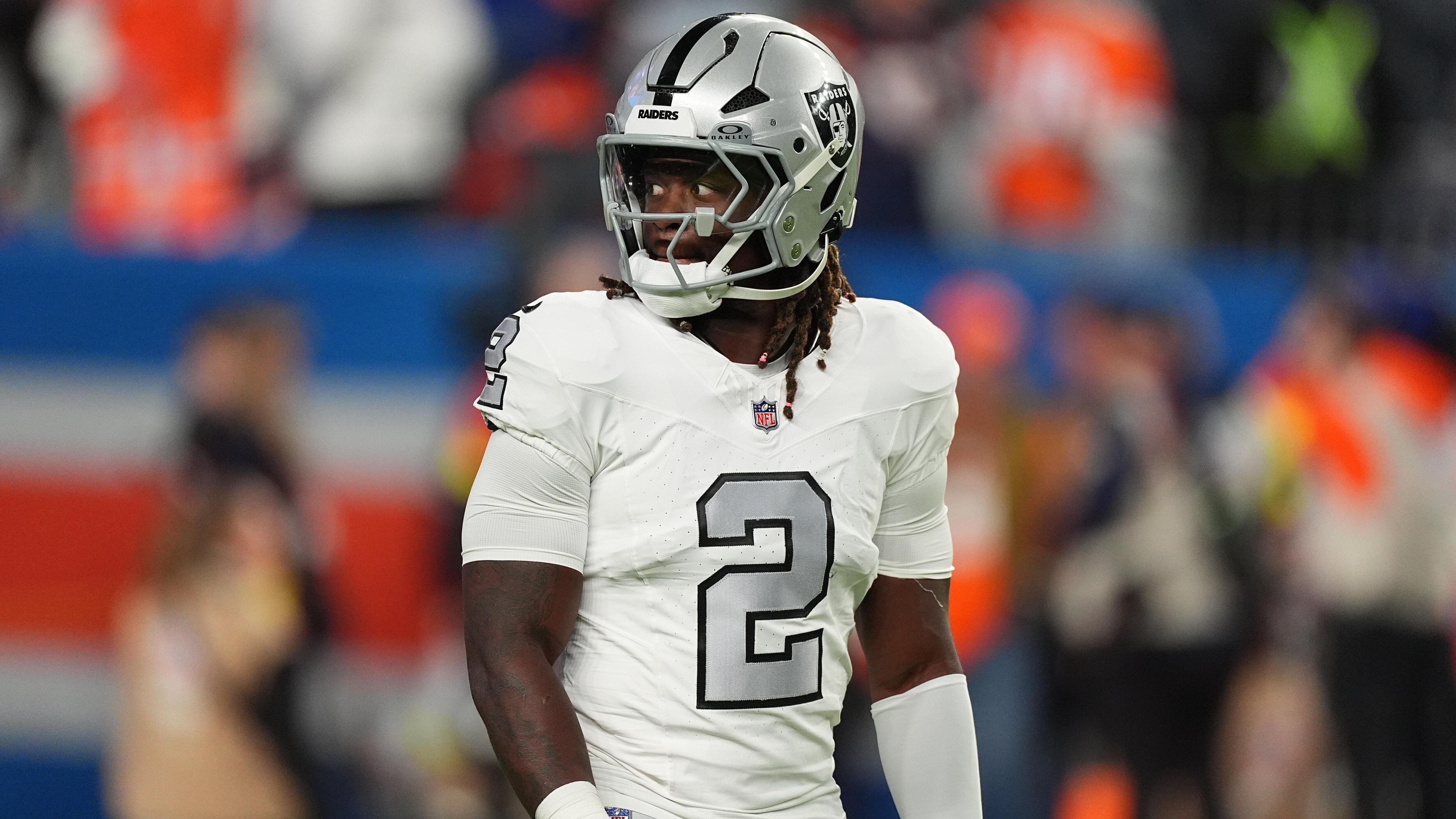 Raiders Broncos Football