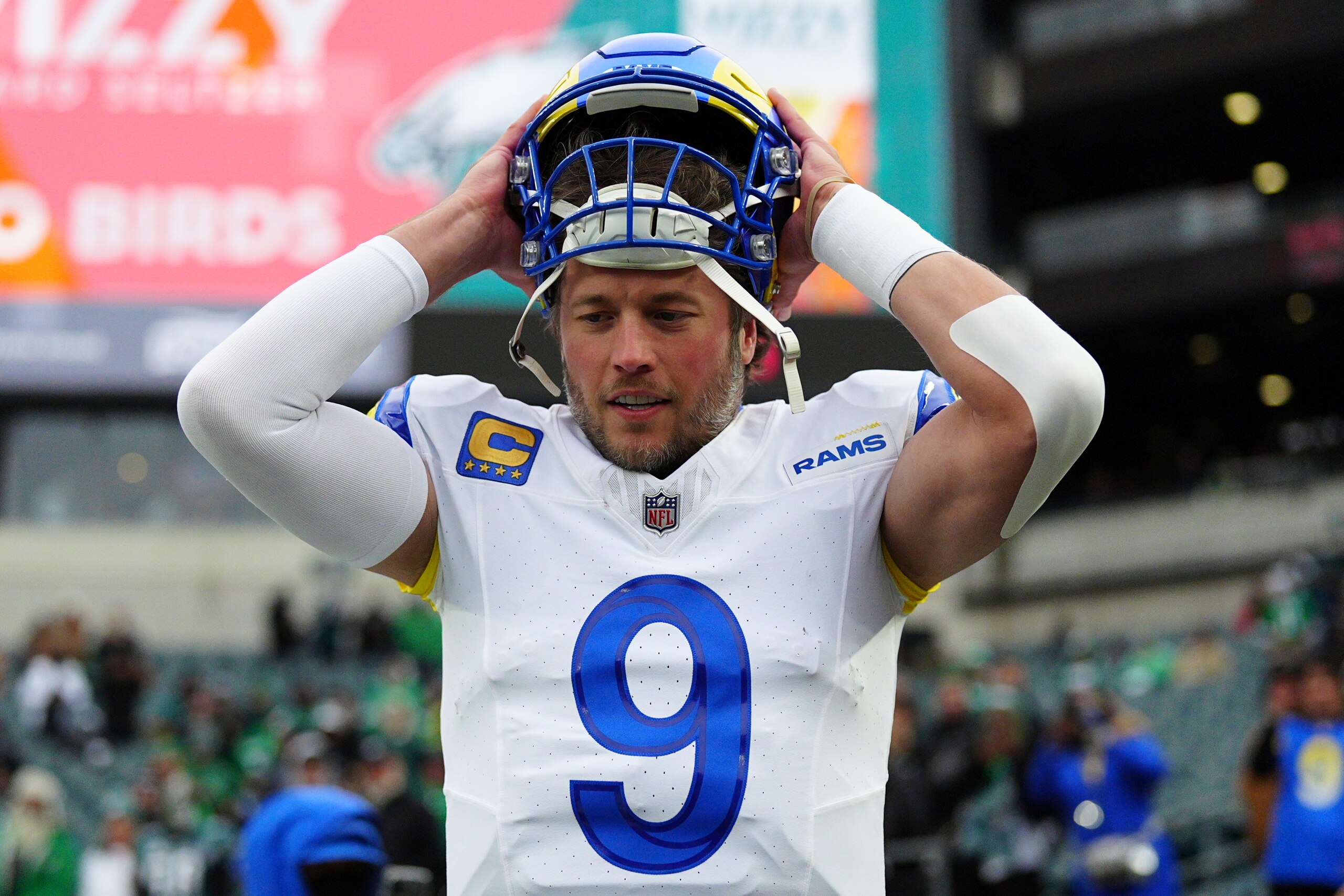 Rams Eagles Football