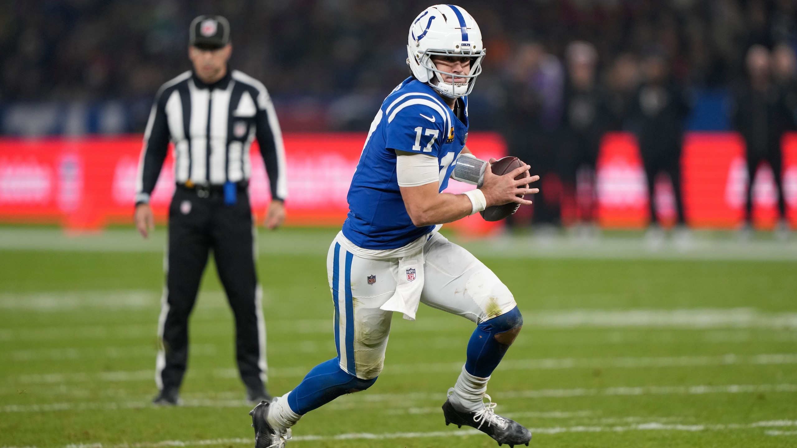 Falcons Colts Football