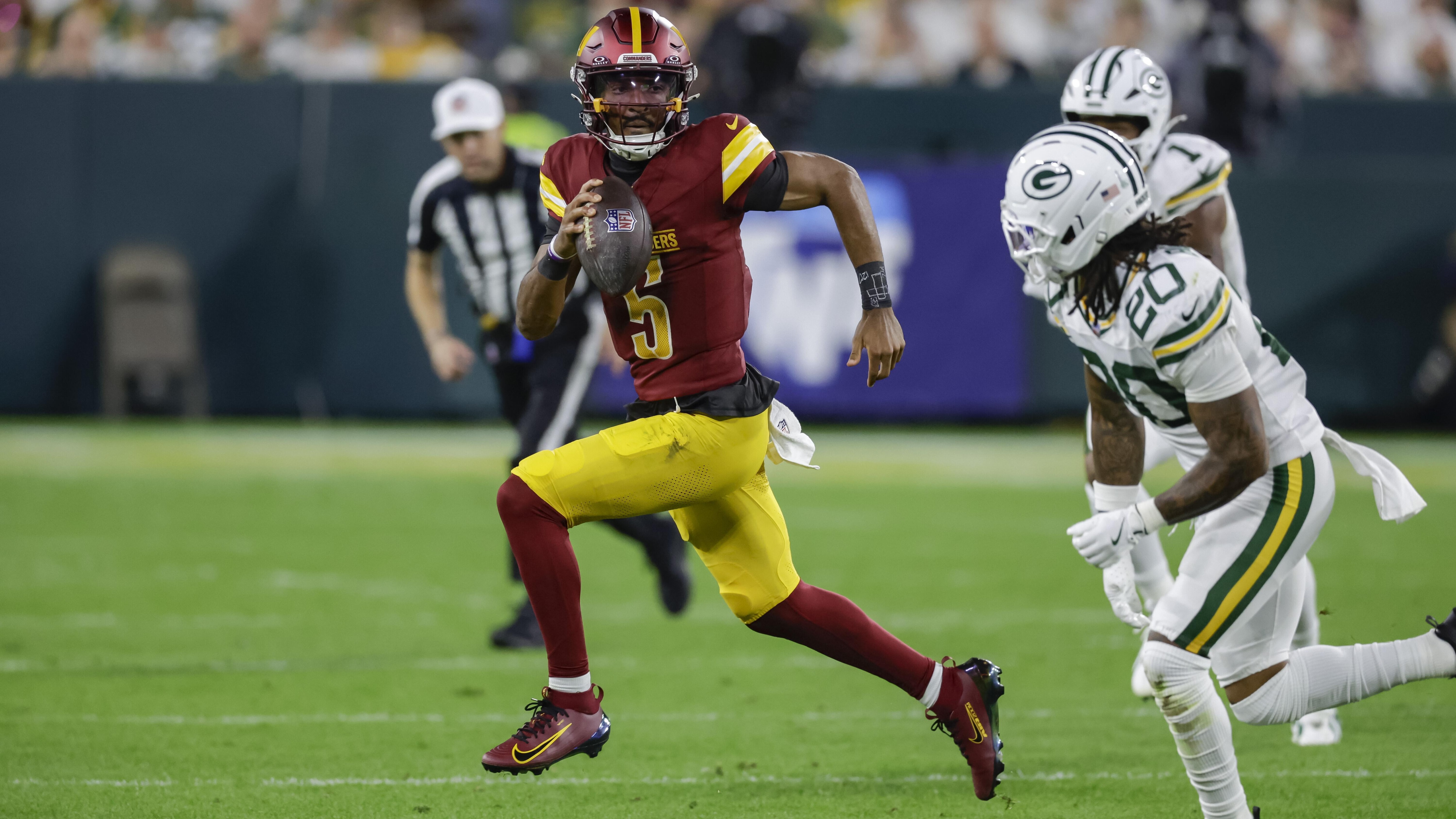 Commanders Packers Football