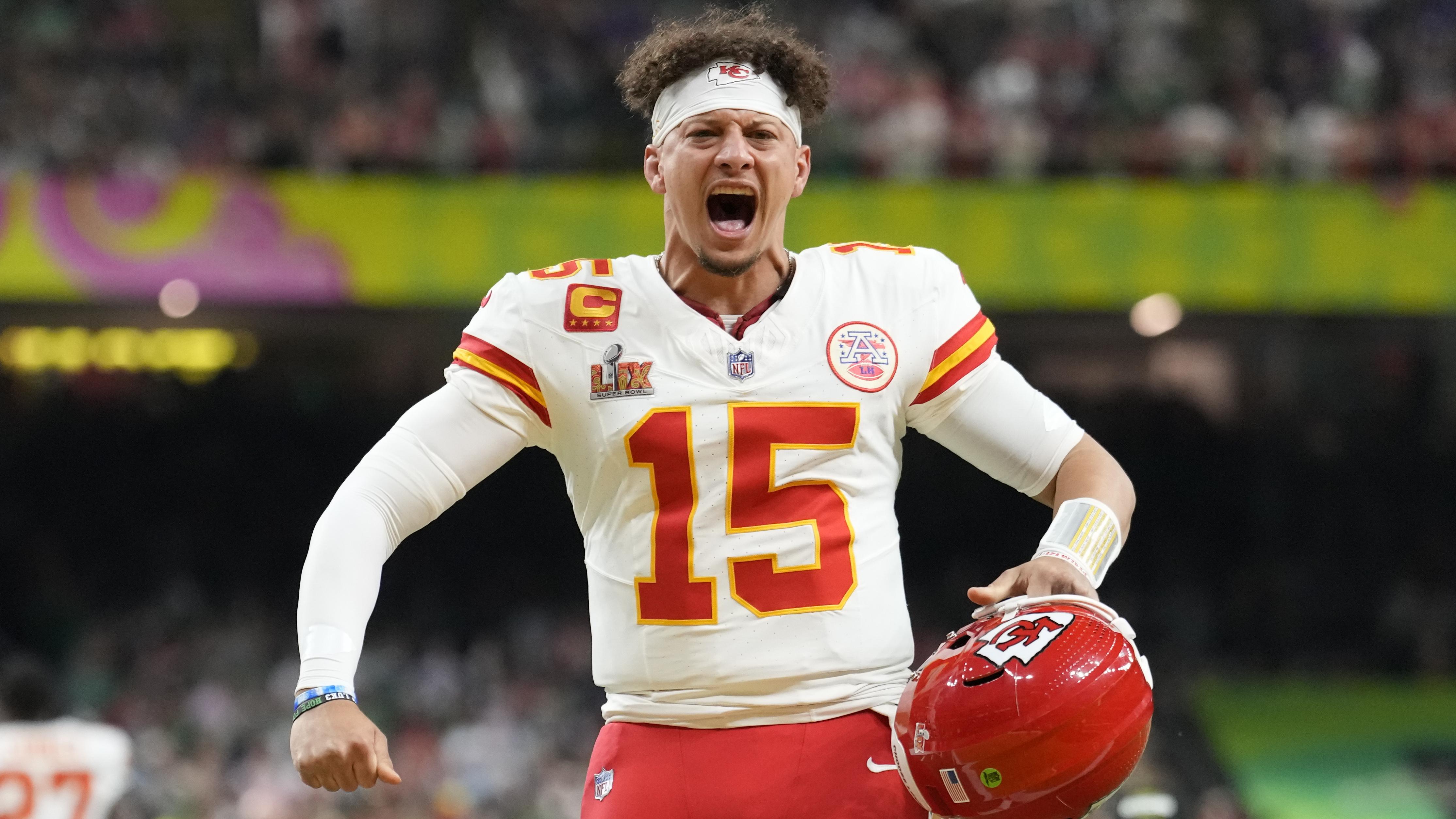 Chiefs Eagles Super Bowl Football