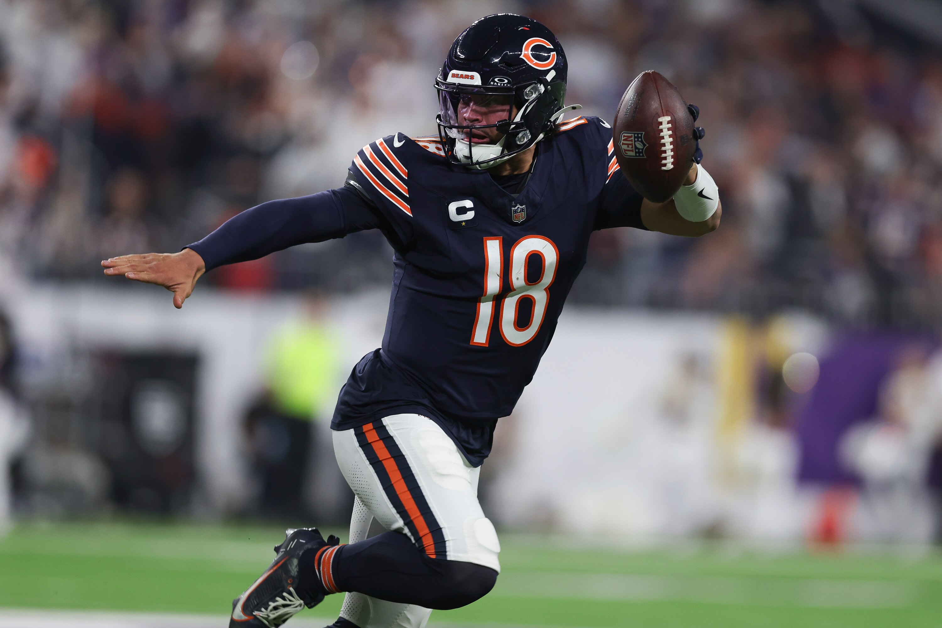 Bears 2025 NFL Schedule Released for Caleb Williams, Ben Johnson's 1st Year Together