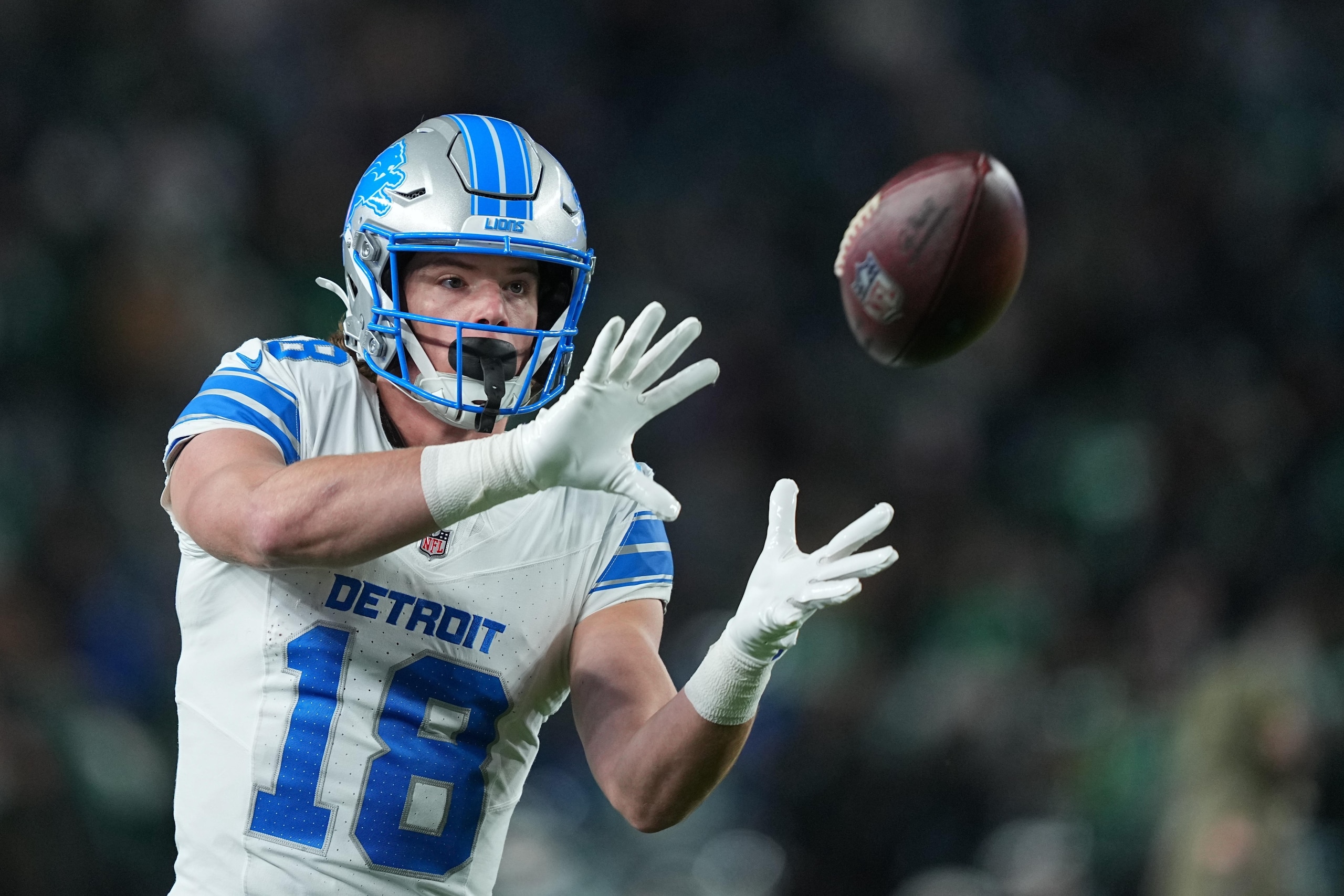 Lions Eagles Football
