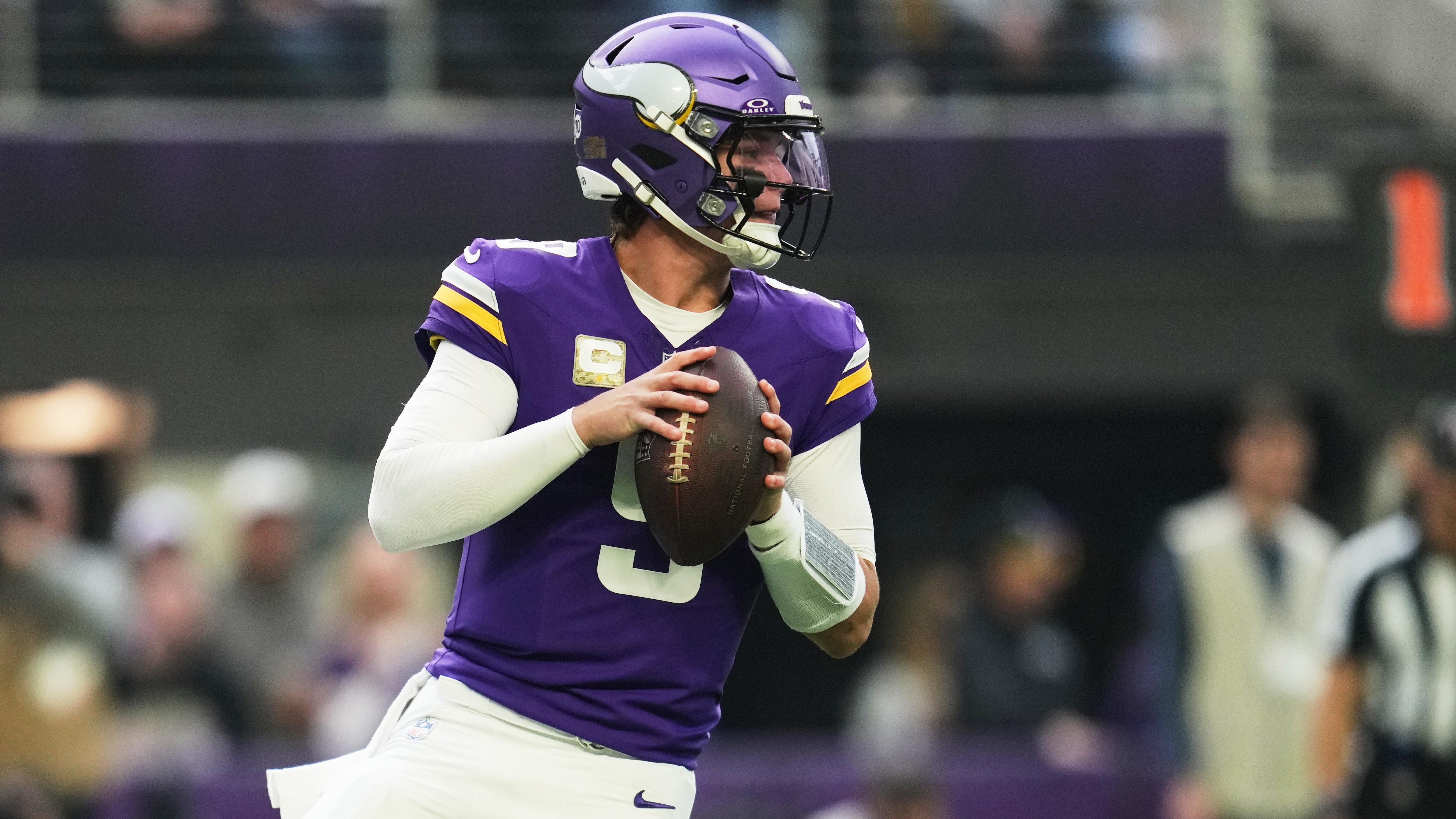 Ravens Vikings Football