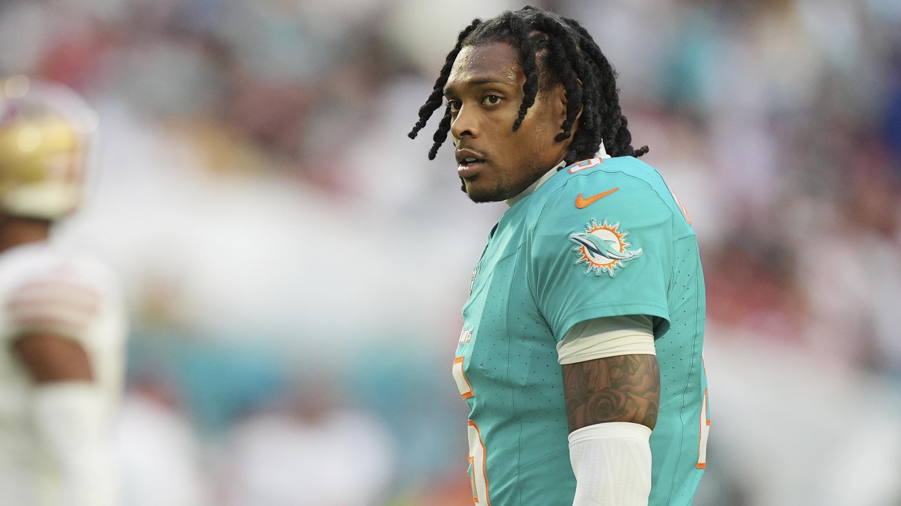 49ers Dolphins Football