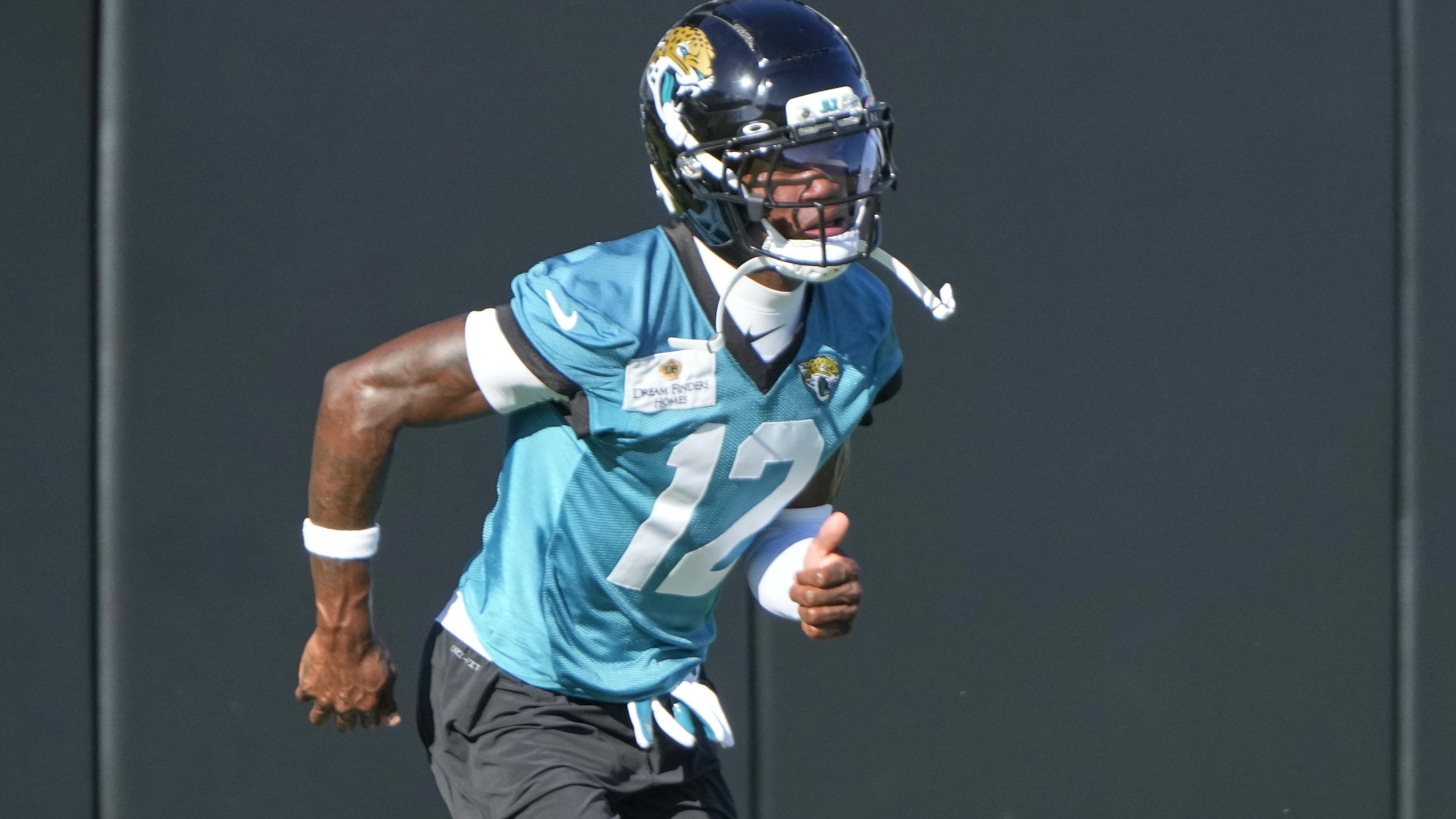 Jaguars Camp Football