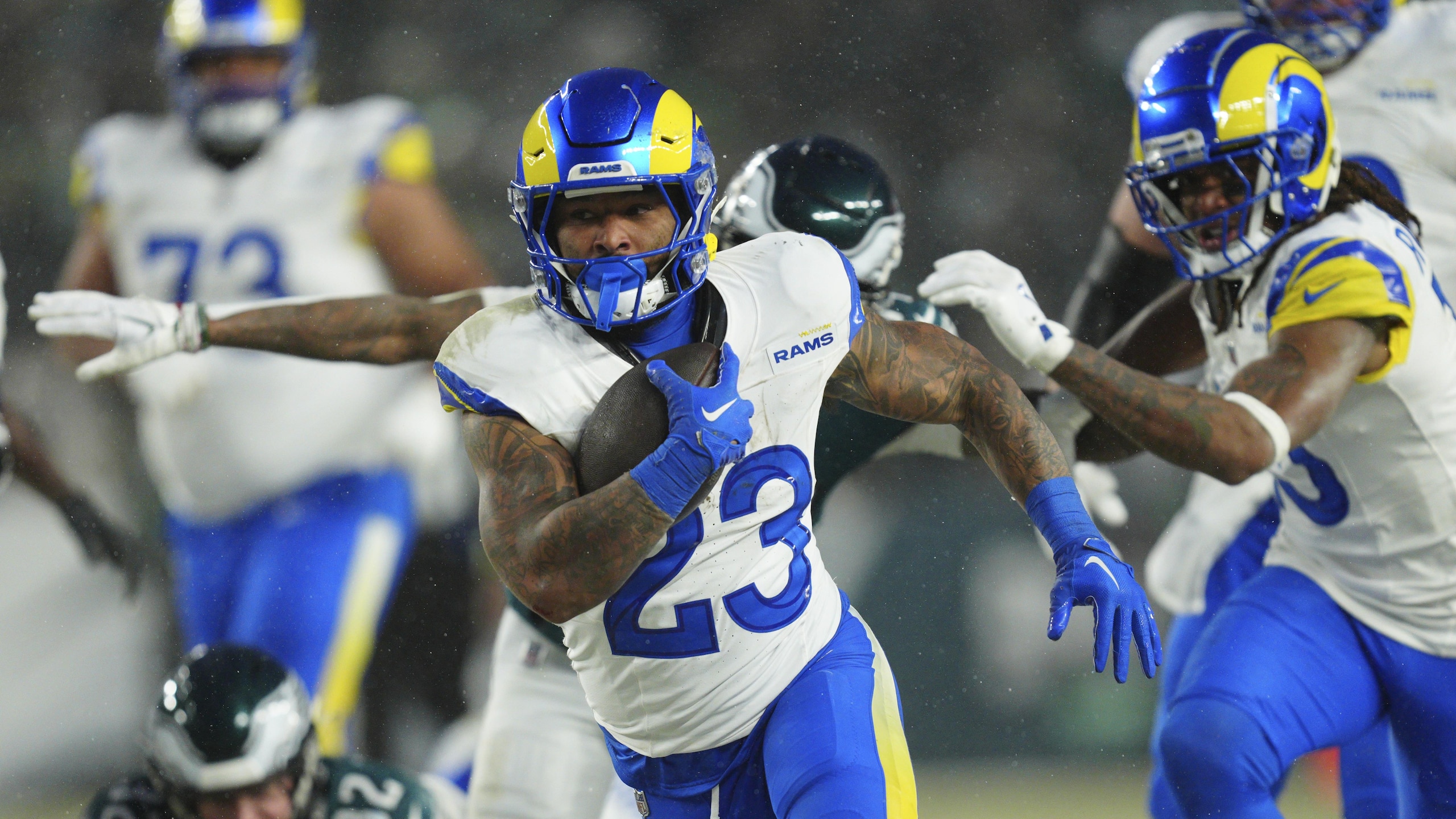 Rams Eagles Football