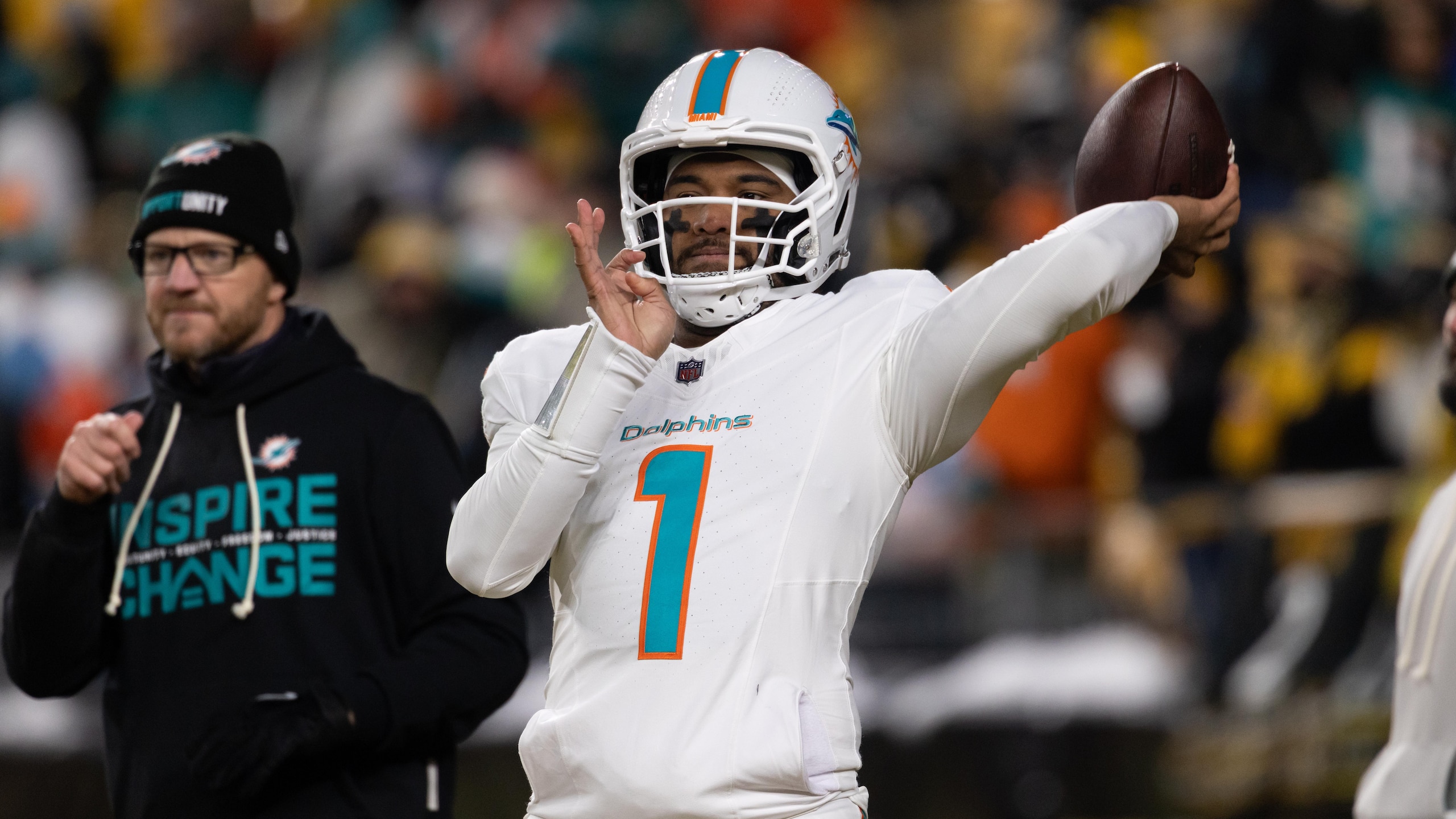 Dolphins Steelers Football