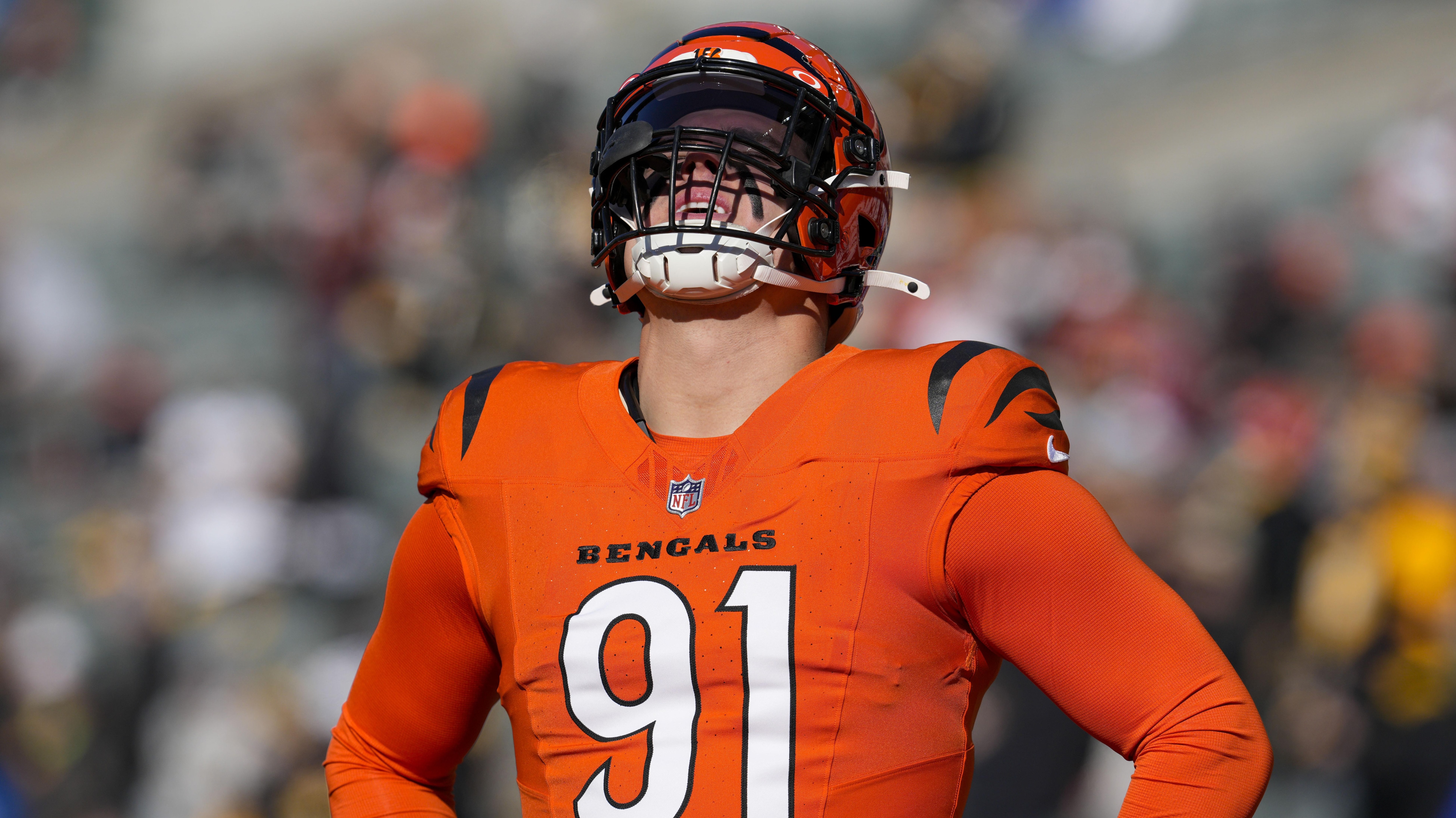 Trey Hendrickson Said Bengals Offered 'Atrociously Low' Contract, Per Manti Te'o