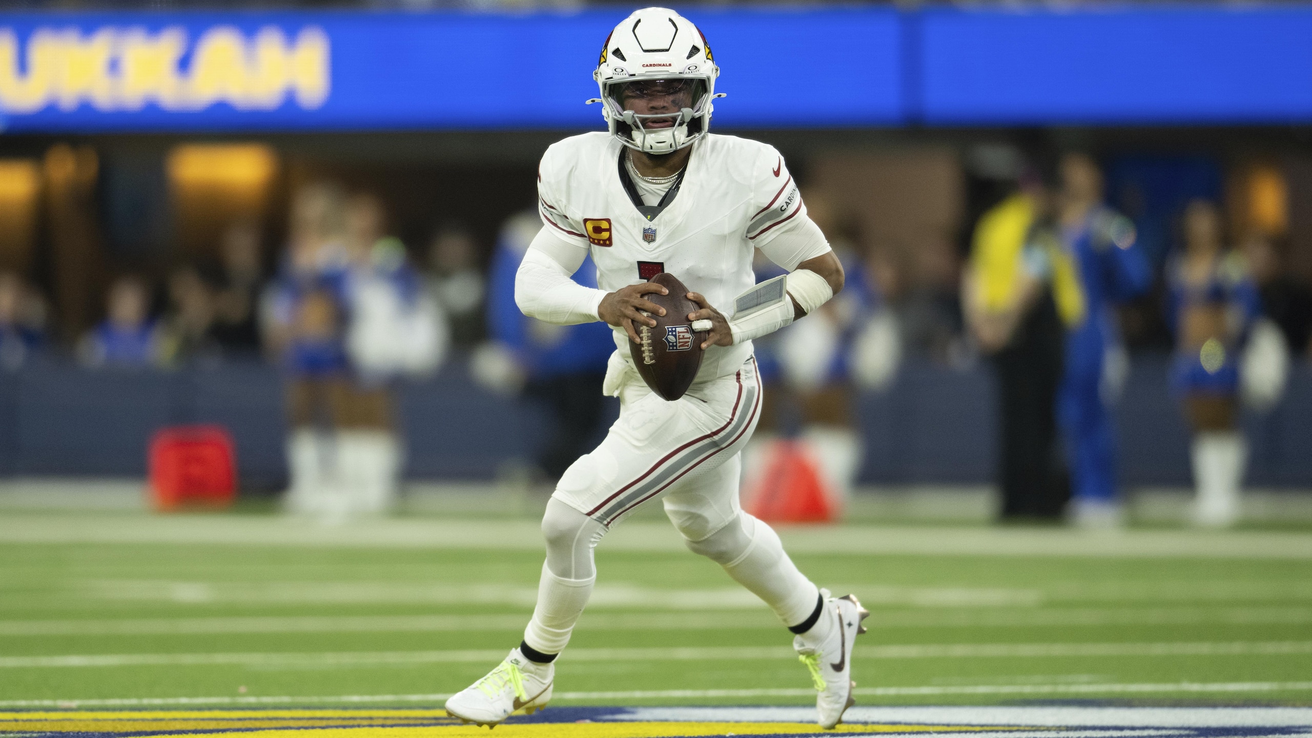 Cardinals Rams Football