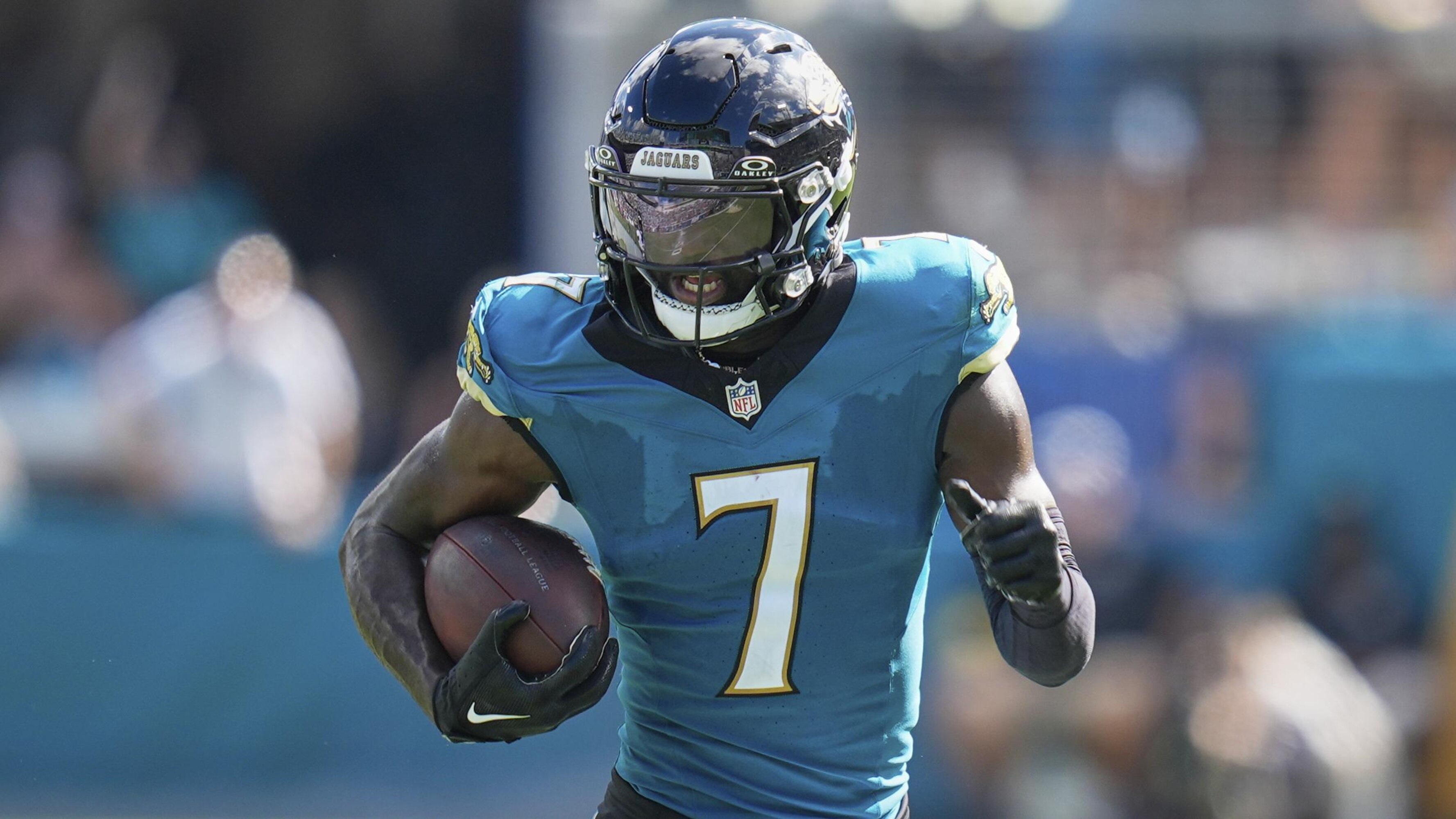 Jaguars Explore Trade for Struggling Receiver Brian Thomas Jr.