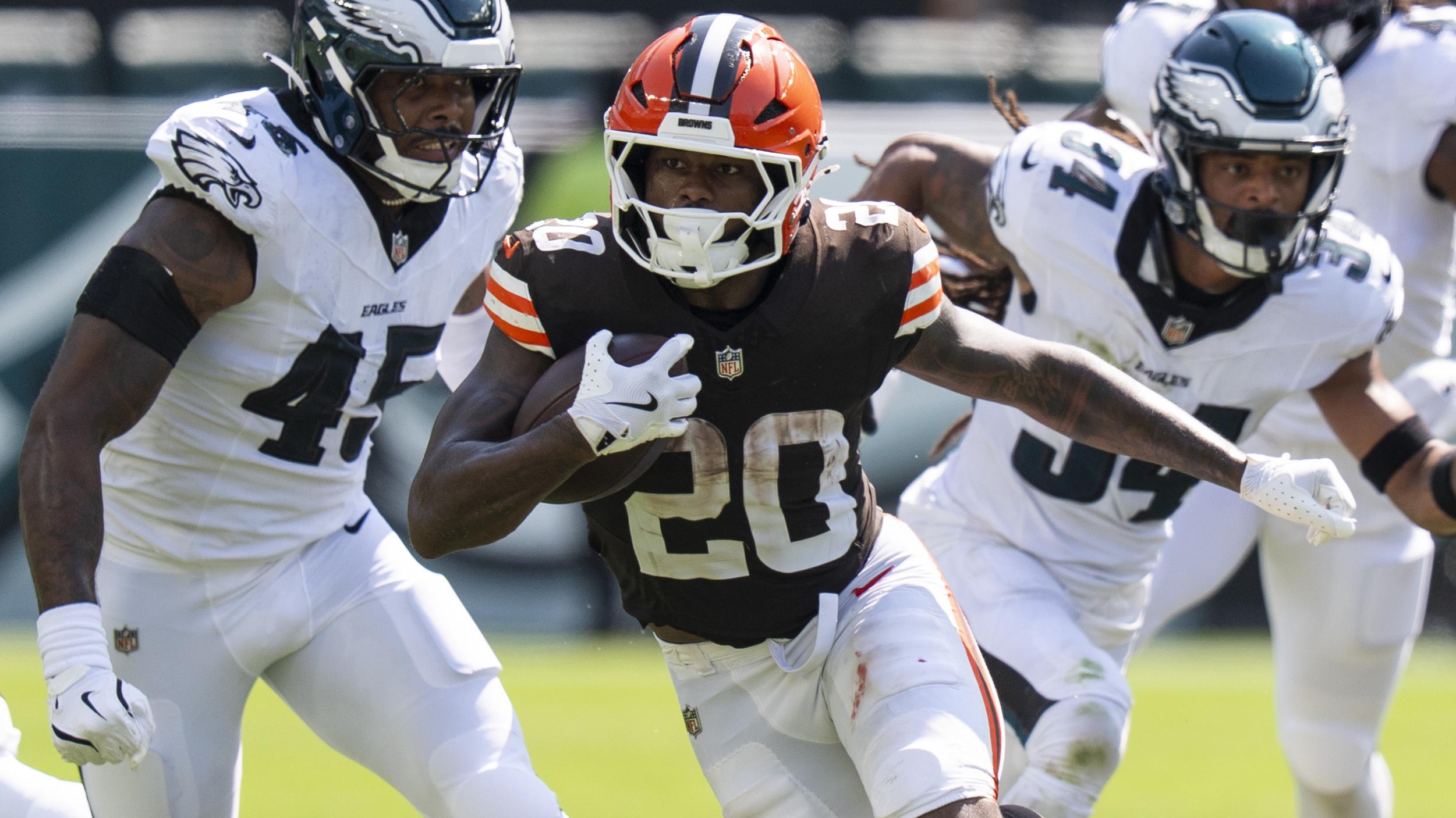 Browns Eagles Football