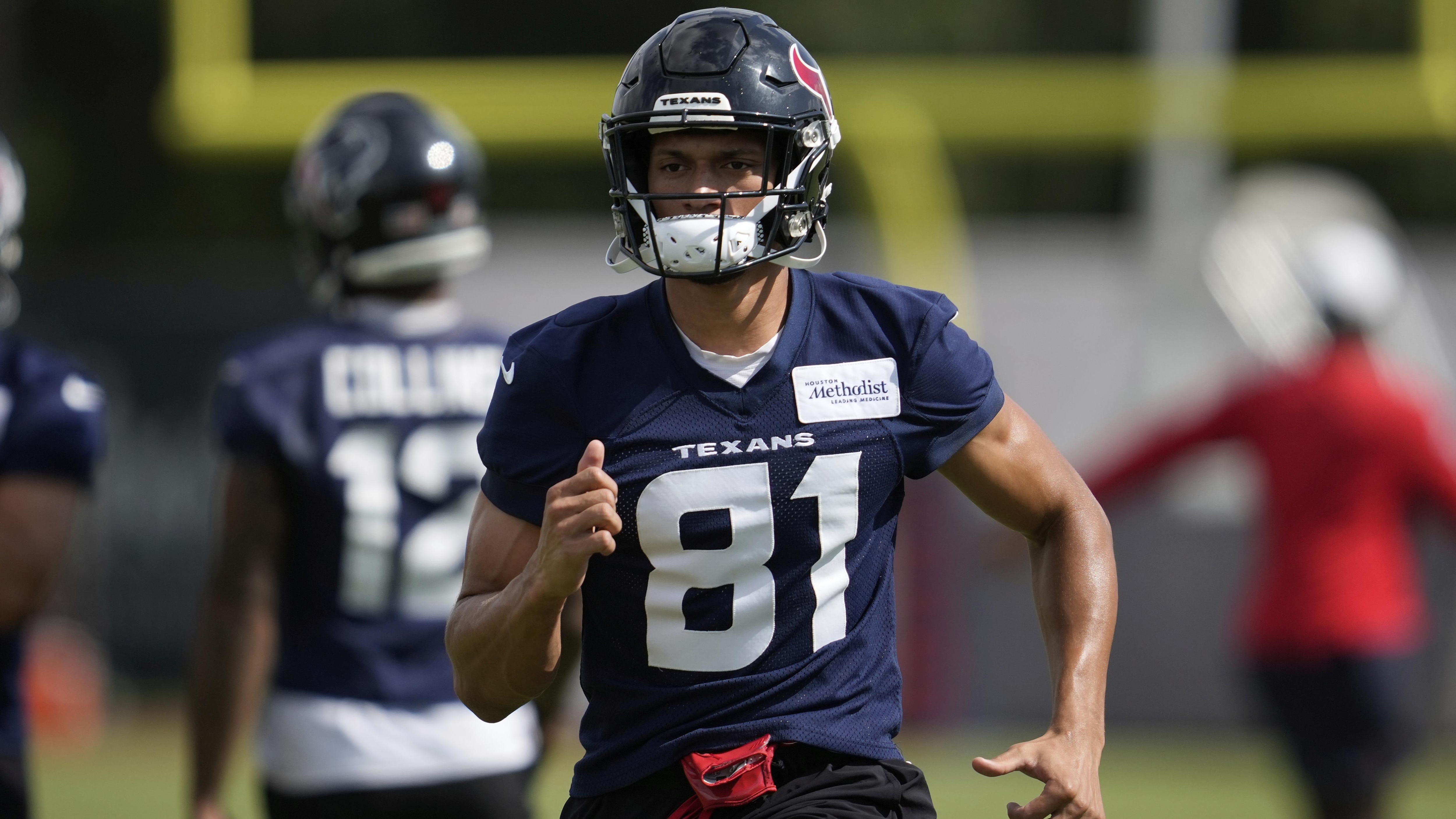 Fantasy Football 2025 Sleeper Wide Receivers to Target in Late Rounds
