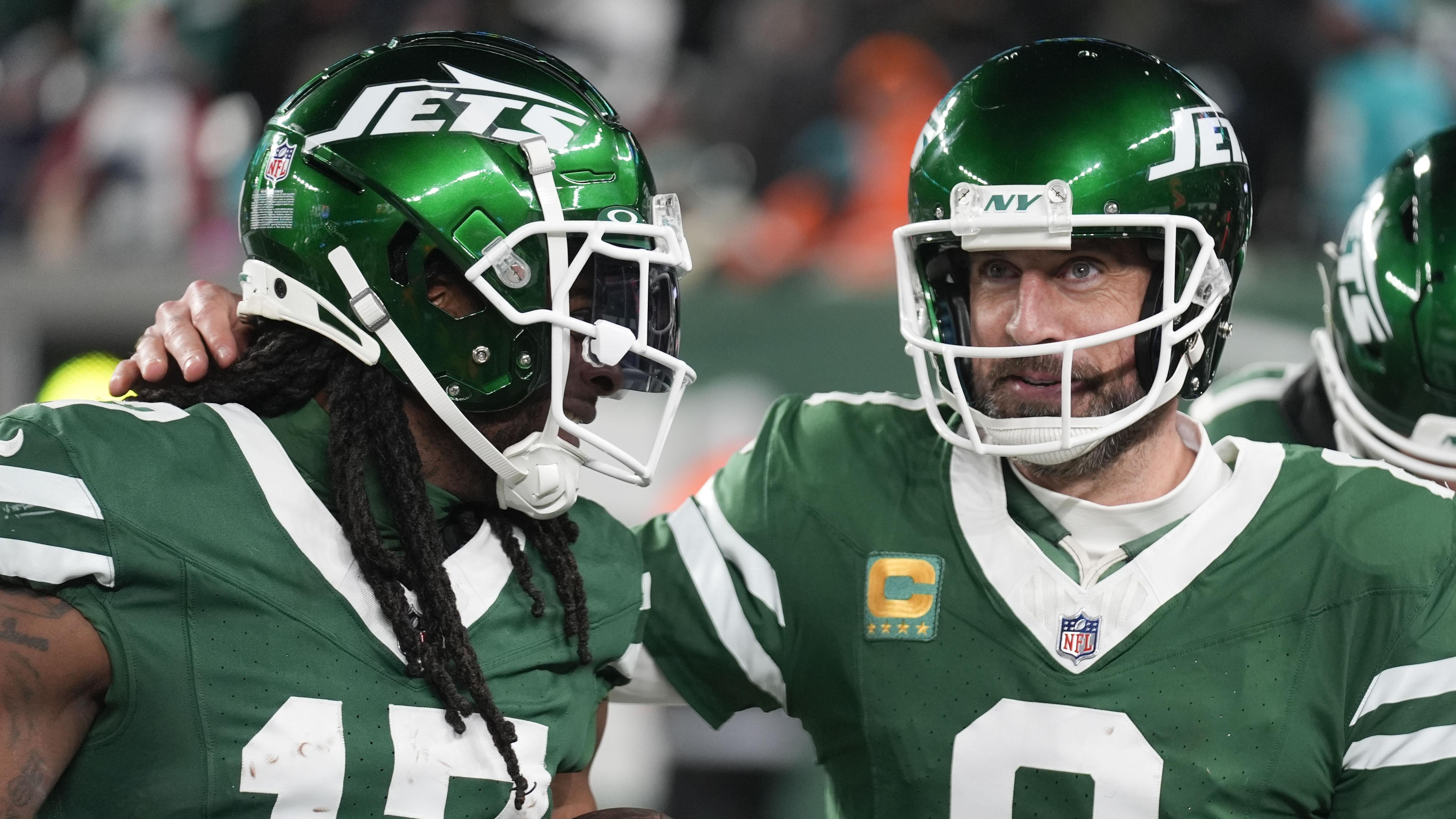 Aaron Rodgers, Davante Adams Relationship Reportedly ‘Frustrated’ Jets in 2024